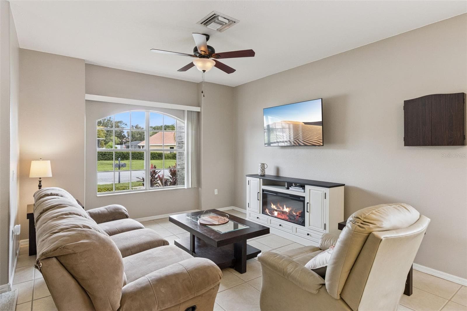 Single Family Residence at 1742 ALTAVISTA CIRCLE CIR, LAKELAND, photo 4 of 50