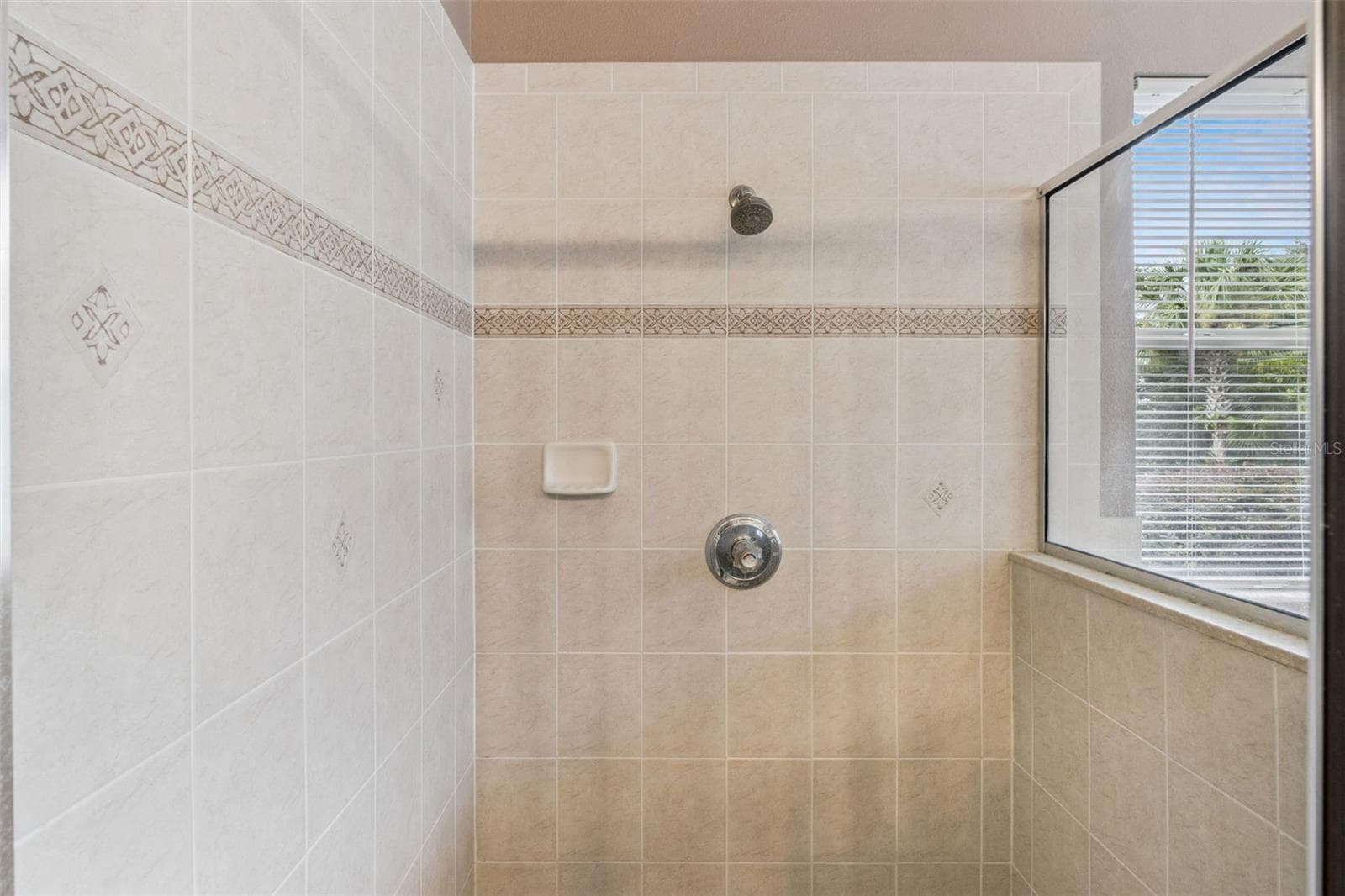 Single Family Residence at 1742 ALTAVISTA CIRCLE CIR, LAKELAND, photo 23 of 50