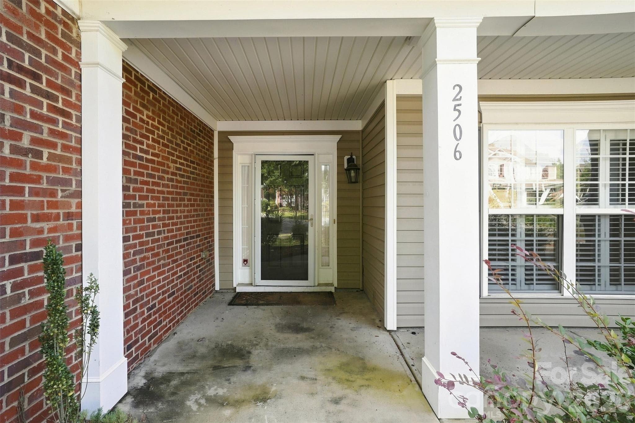 Single Family Residence at 2506 Greenspire Court, Charlotte, photo 11 of 47