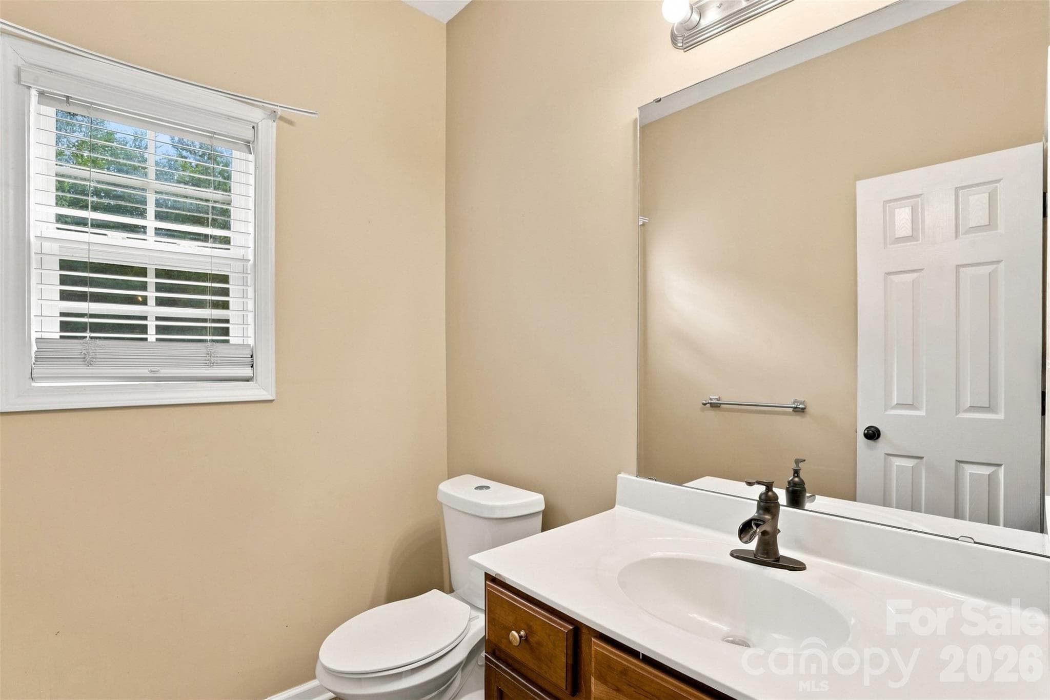 Single Family Residence at 2506 Greenspire Court, Charlotte, photo 44 of 47