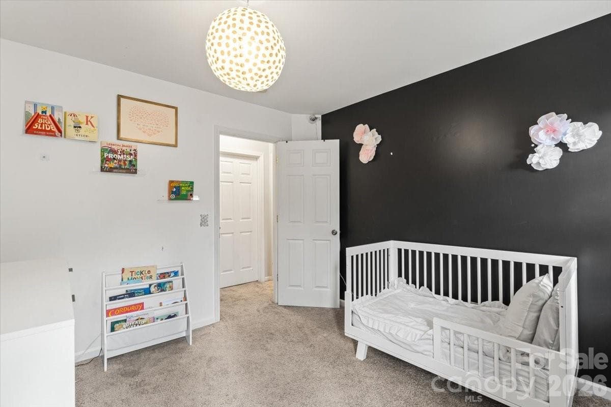 Single Family Residence at 9025 Davis Crossing Court, Charlotte, photo 15 of 24