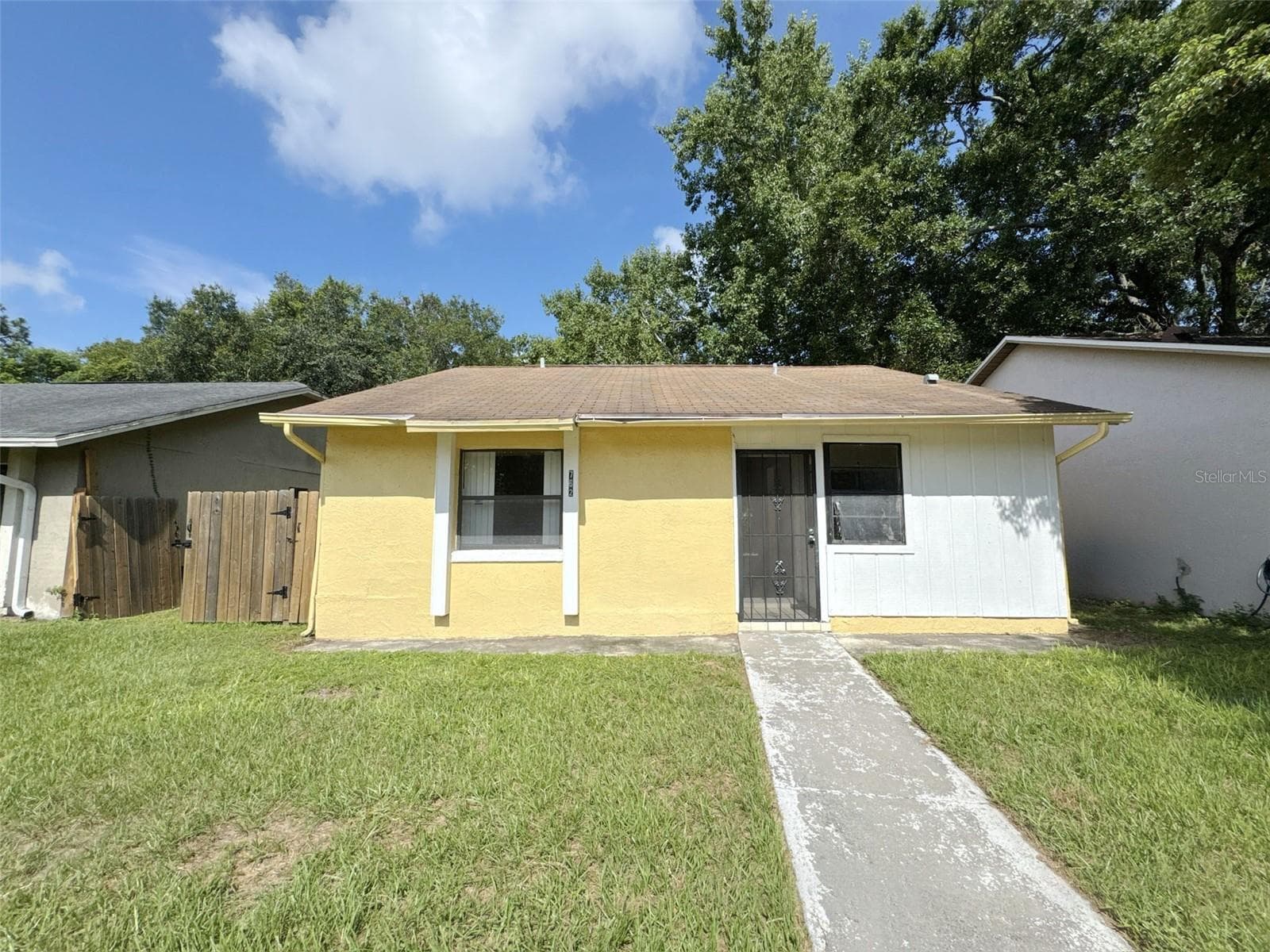 762 KINGS COVE CT
