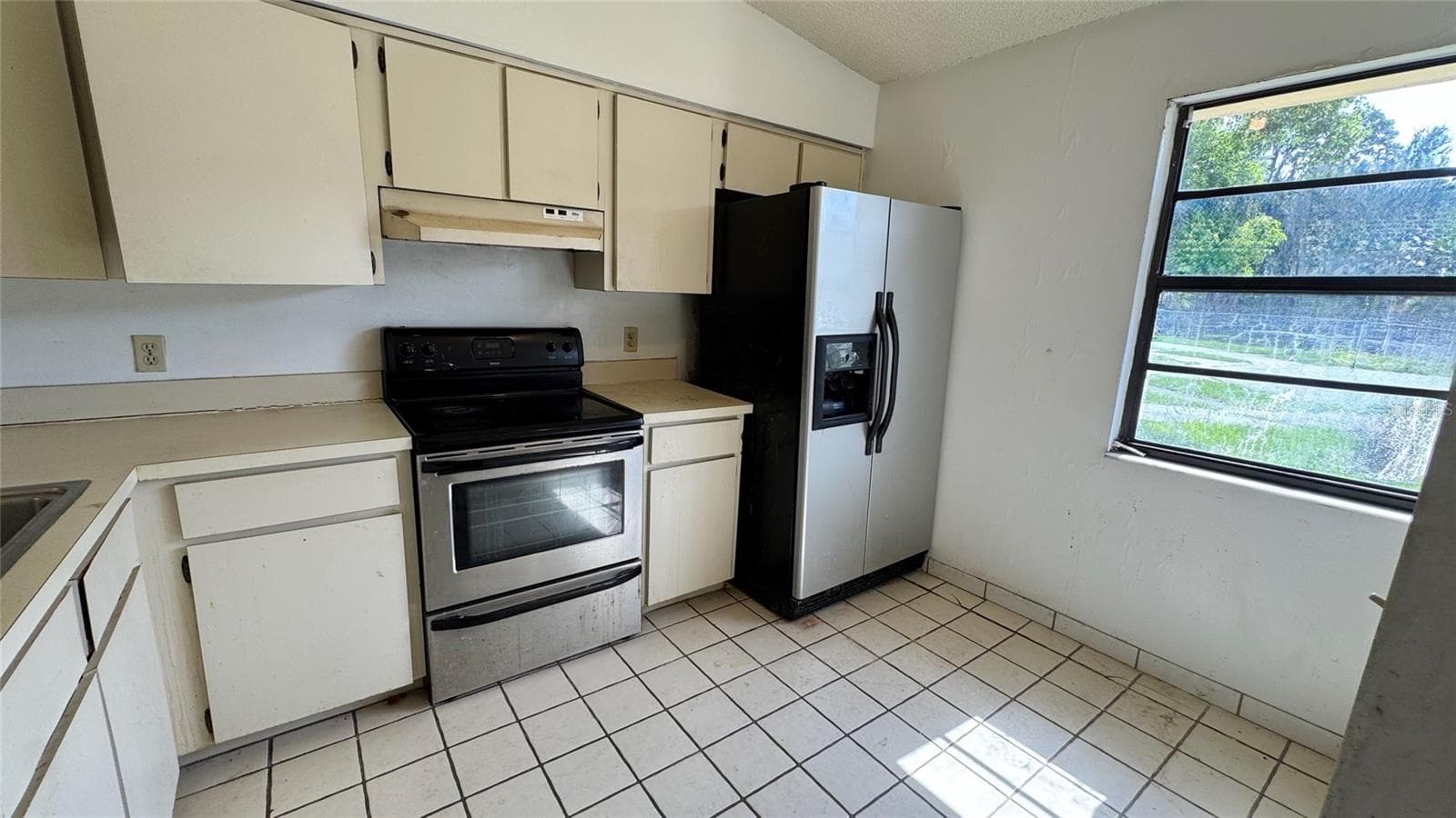 Half Duplex at 762 KINGS COVE CT, ORLANDO, photo 5 of 14