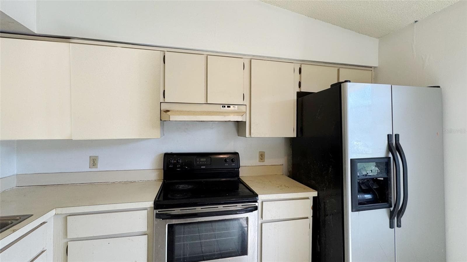 Half Duplex at 762 KINGS COVE CT, ORLANDO, photo 7 of 14