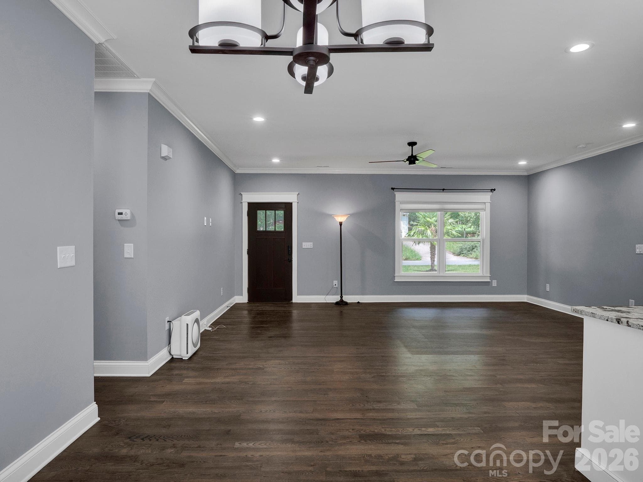 Single Family Residence at 216 Paradise Drive, Belmont, photo 10 of 44