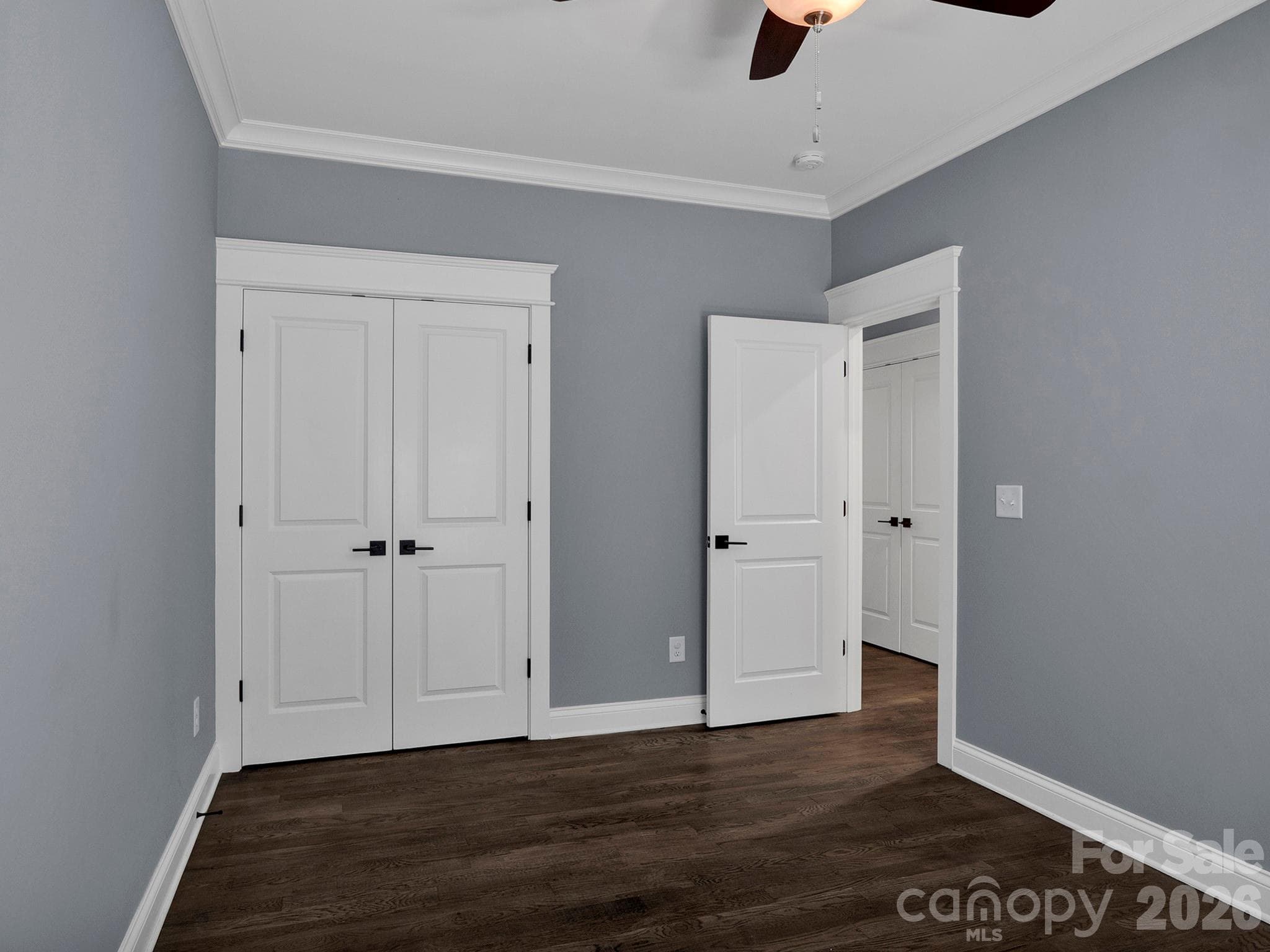 Single Family Residence at 216 Paradise Drive, Belmont, photo 20 of 44