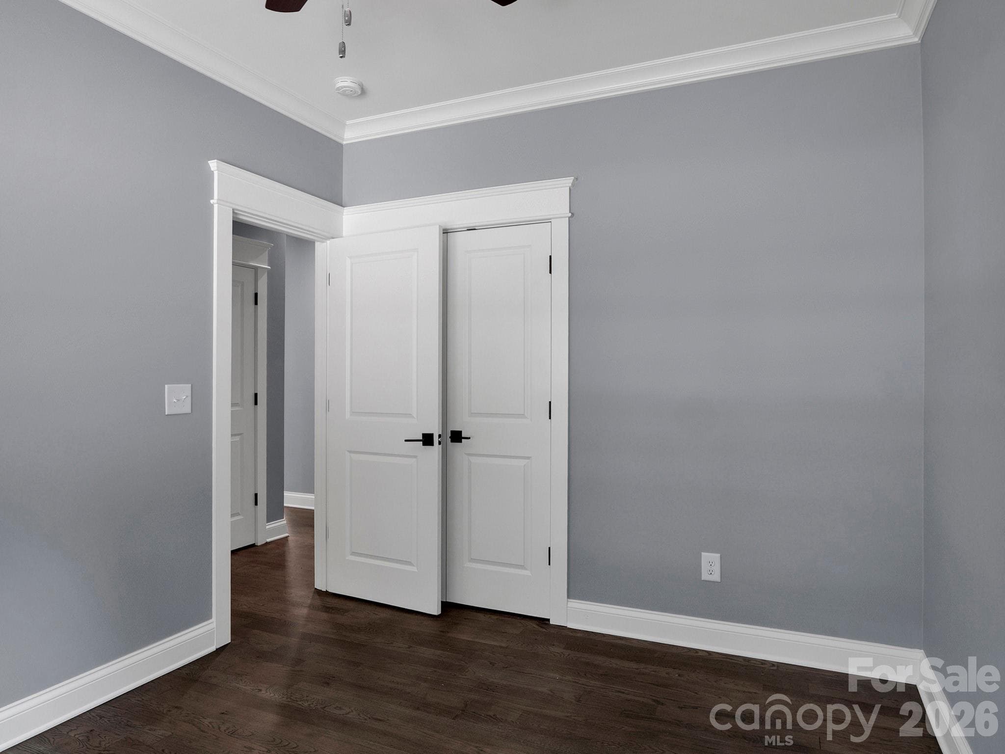 Single Family Residence at 216 Paradise Drive, Belmont, photo 22 of 44