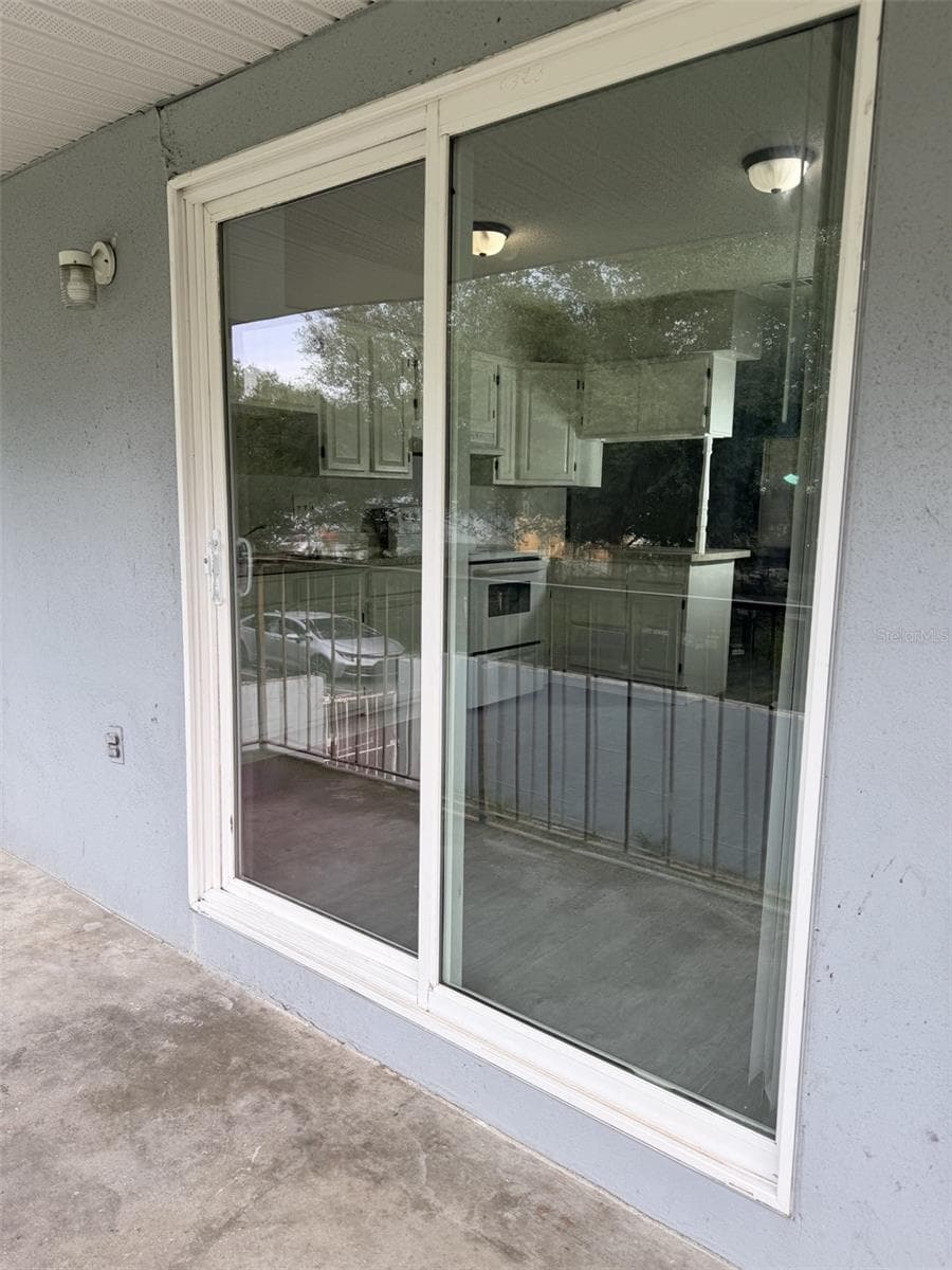 Condominium at 5328 WHITEWAY DR, TEMPLE TERRACE, photo 23 of 24