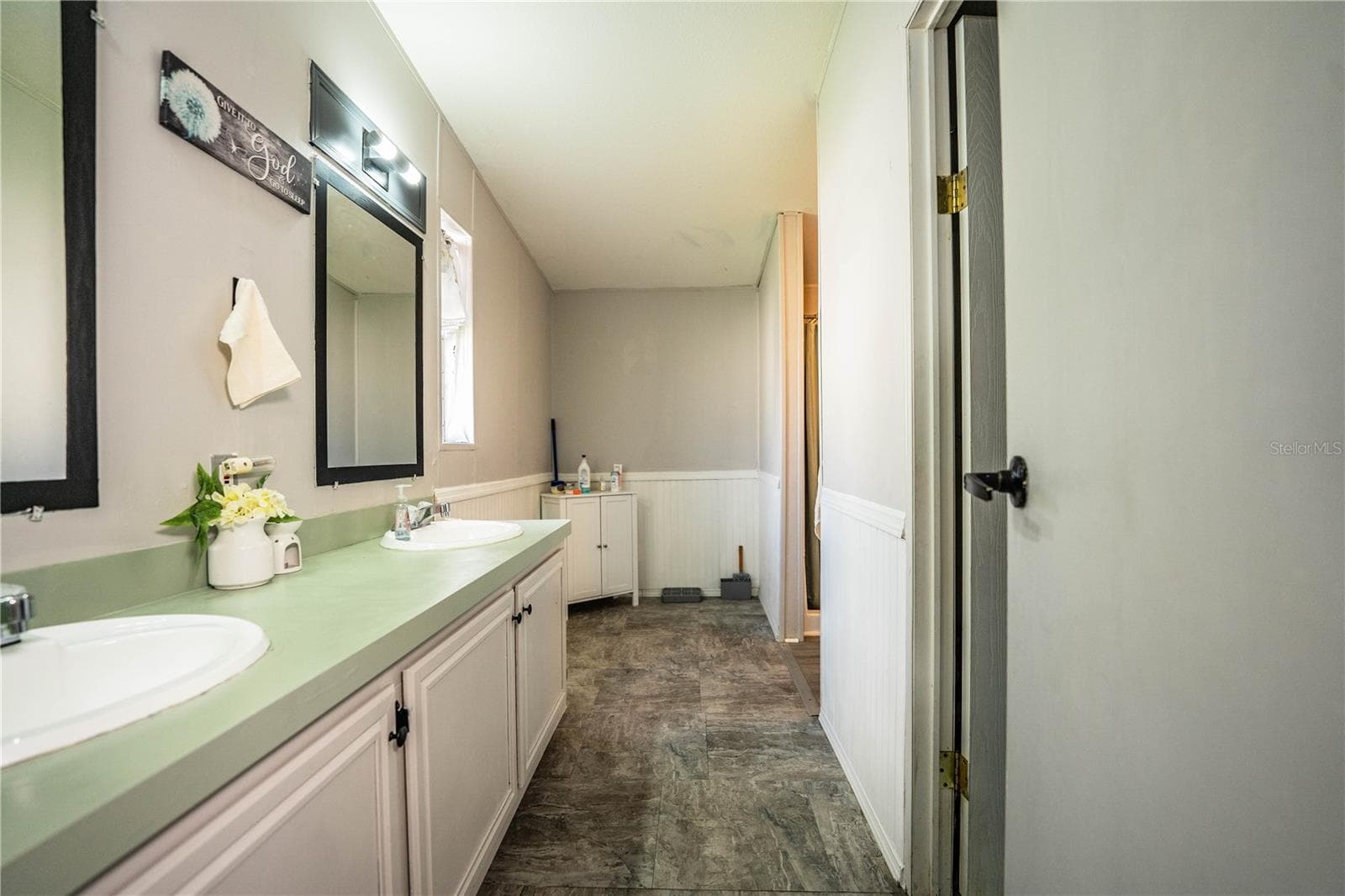 primary bathroom - 487 LINDSEY DR, LAKELAND