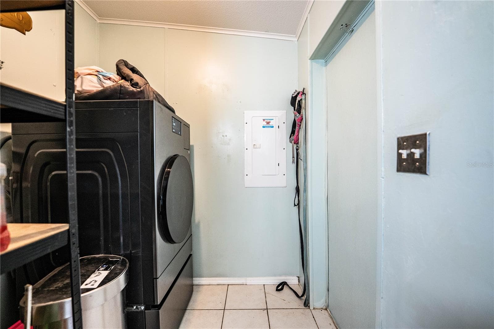 laundry area - 487 LINDSEY DR, LAKELAND