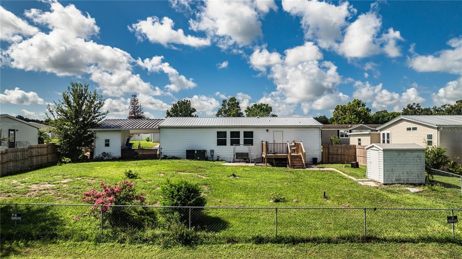 back yard - 487 LINDSEY DR, LAKELAND