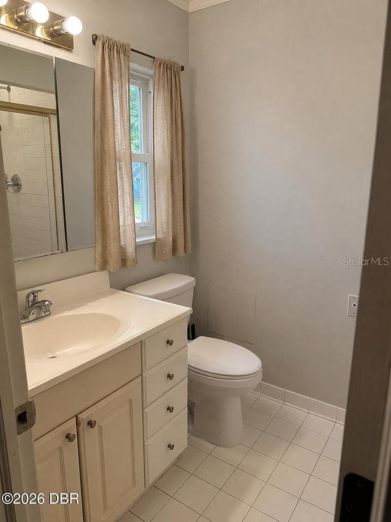 Master Bathroom - 31109 DEAL DR, MOUNT PLYMOUTH