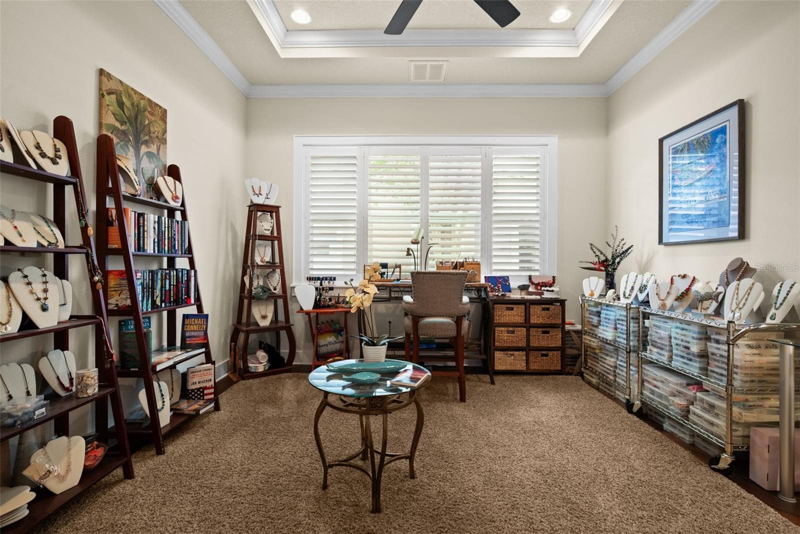 Bonus Room with double doors and tray ceiling - 2622 GRAND LAKESIDE DR, PALM HARBOR