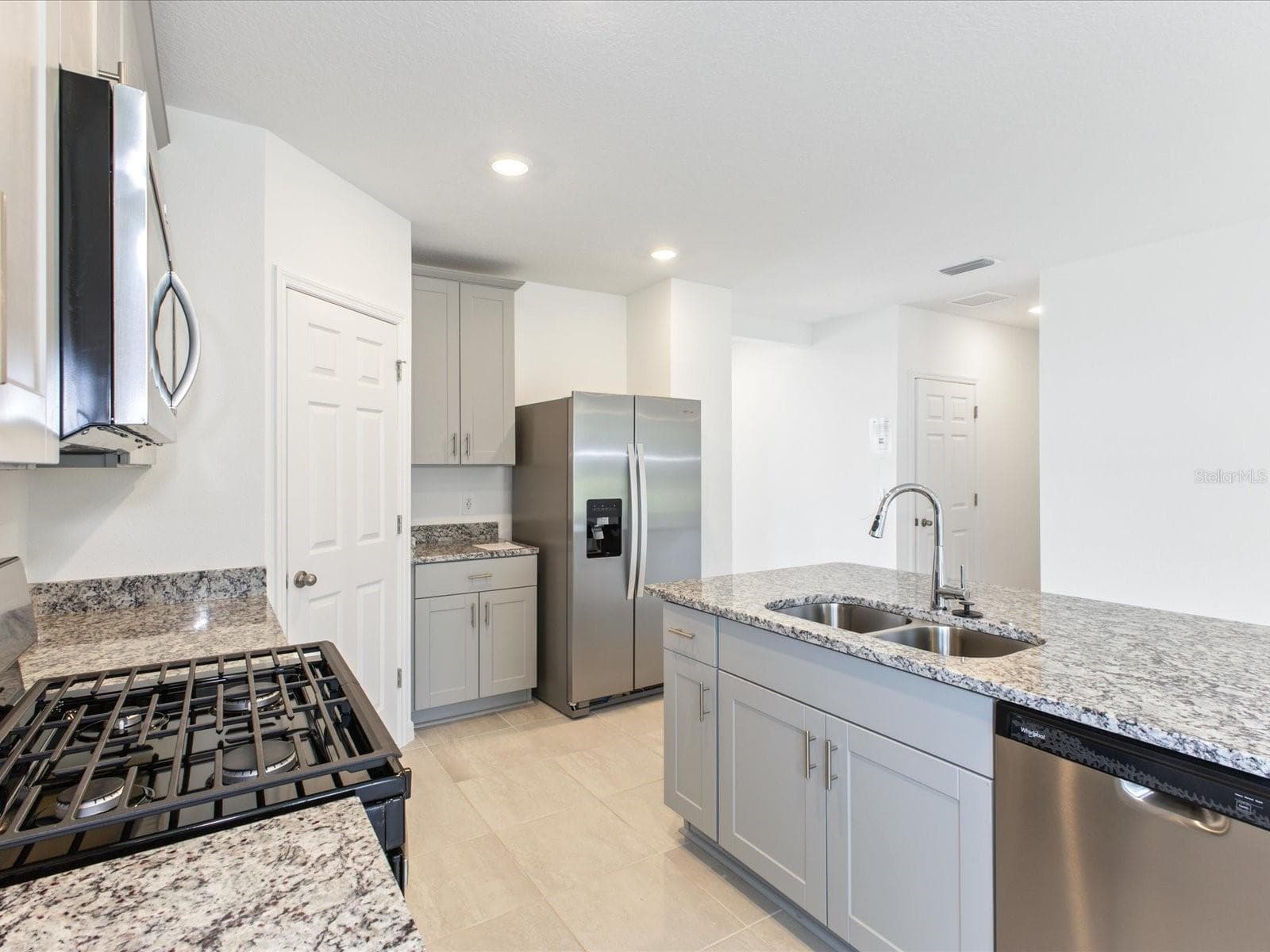 Photo is not of the actual home, but is an inspirational photo of builder’s model home and may depict options, furnishings, and/or decorator features that are not included. - 4542 EAGLE PERCH CT, ST CLOUD