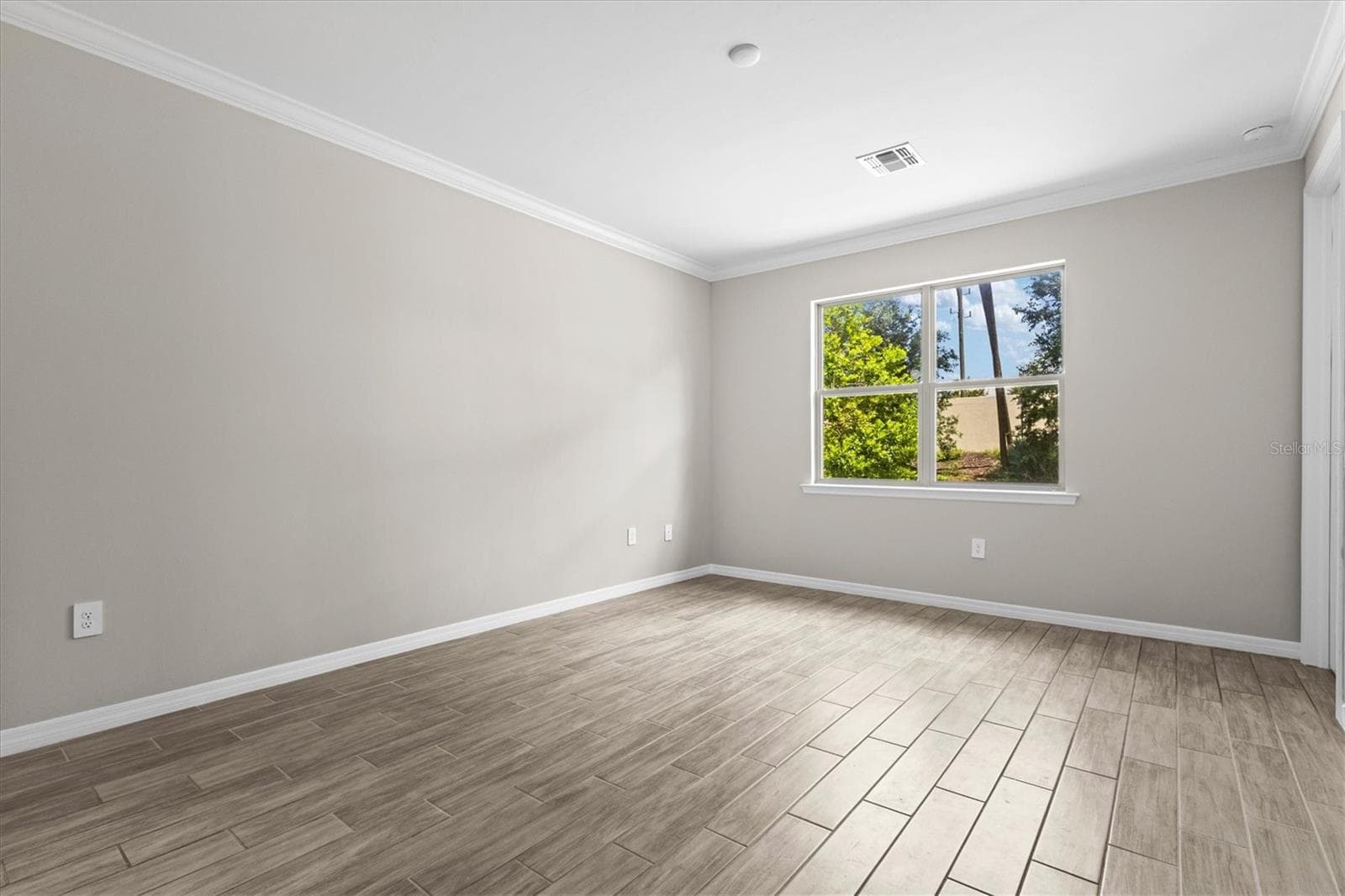 Single Family Residence at 308 SOLIERA ST, NOKOMIS, photo 15 of 44