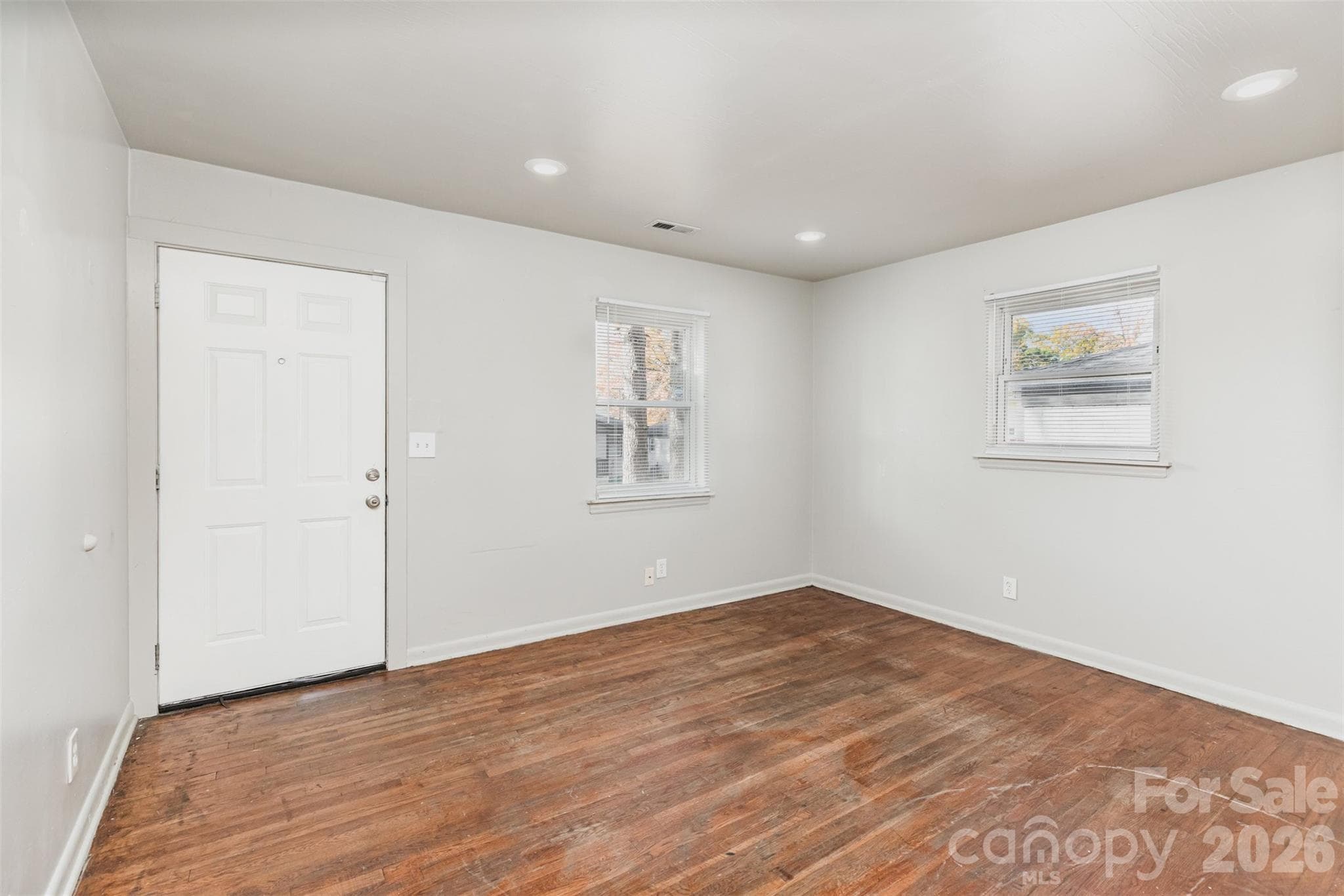 Apartment at 2301-2407 Julia Avenue, Charlotte, photo 7 of 13