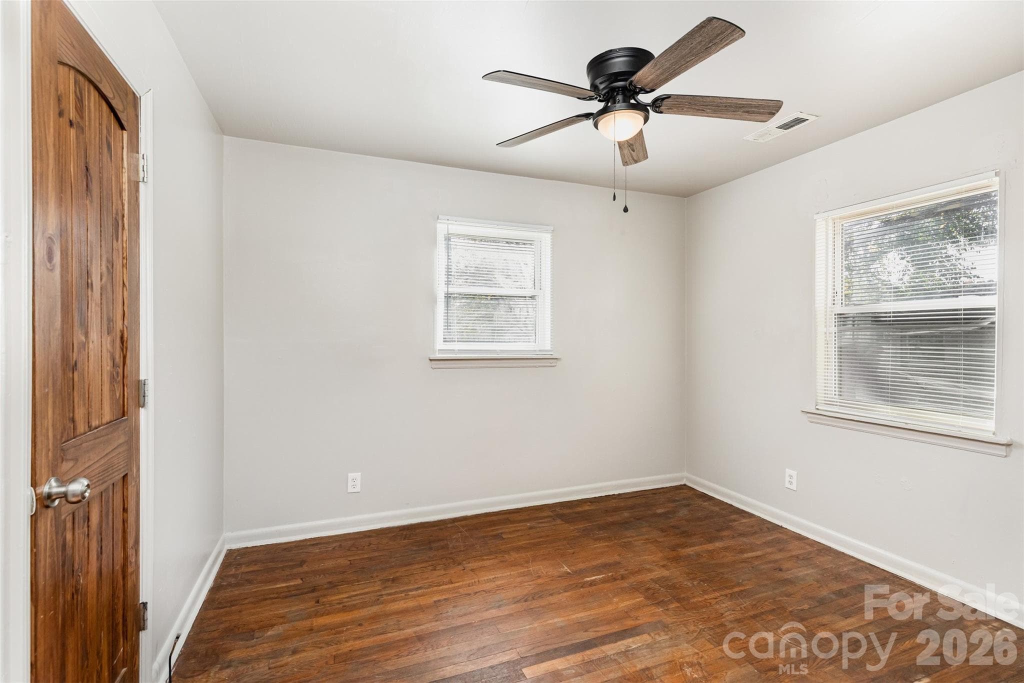 Apartment at 2301-2407 Julia Avenue, Charlotte, photo 10 of 13