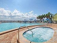 HotTub - 4728 BEACH #C, ST PETERSBURG