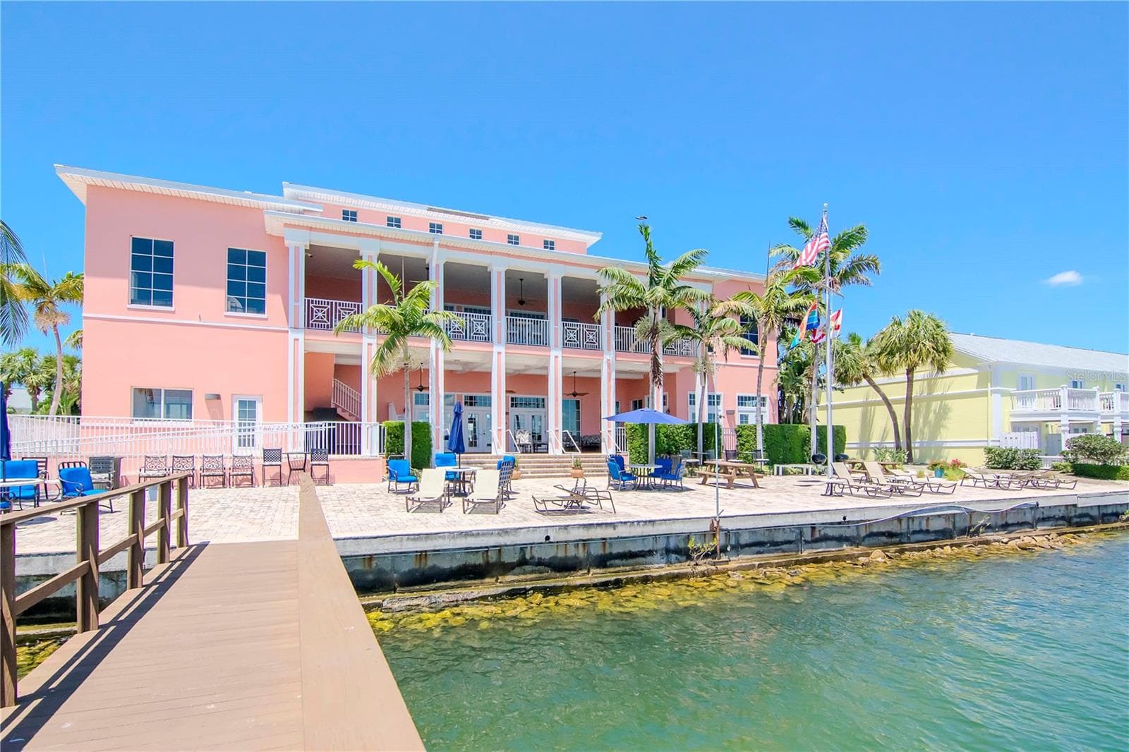 Club House - 4728 BEACH #C, ST PETERSBURG
