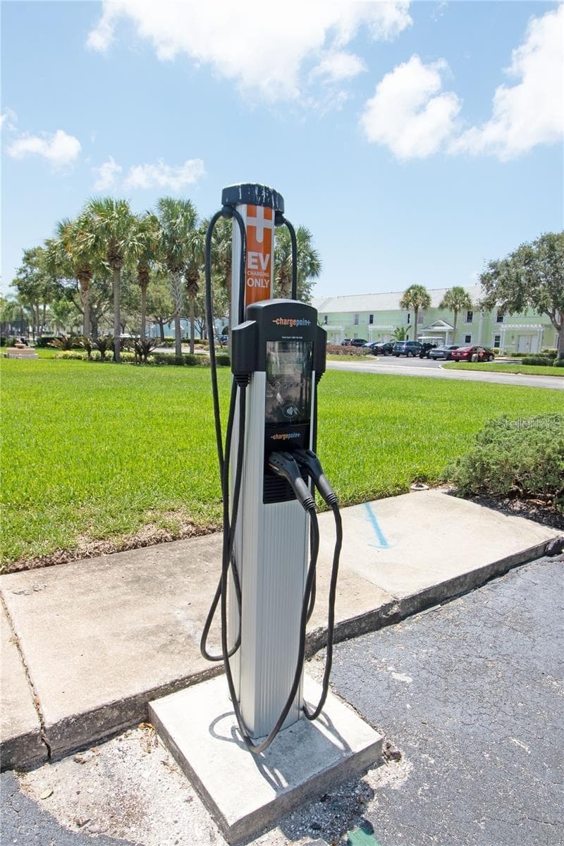 EV STATIONS - 4728 BEACH #C, ST PETERSBURG