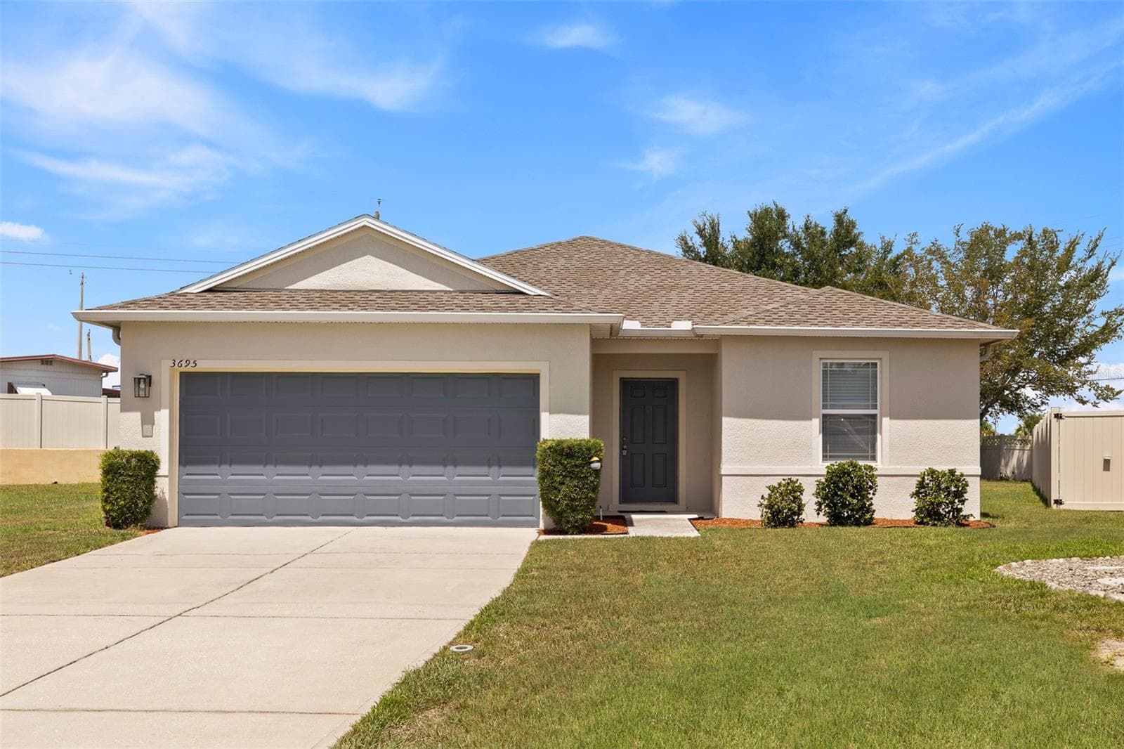Single Family Residence at 3695 JULIUS ESTATES BLVD, WINTER HAVEN, photo 2 of 35