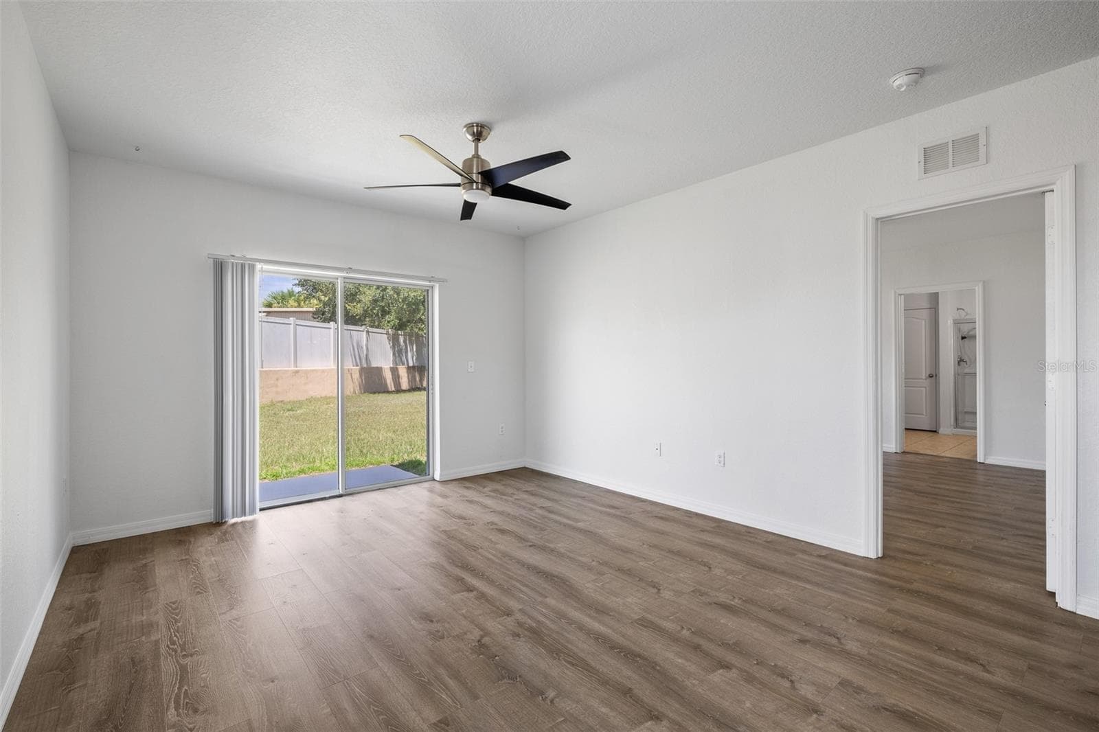 Single Family Residence at 3695 JULIUS ESTATES BLVD, WINTER HAVEN, photo 18 of 35