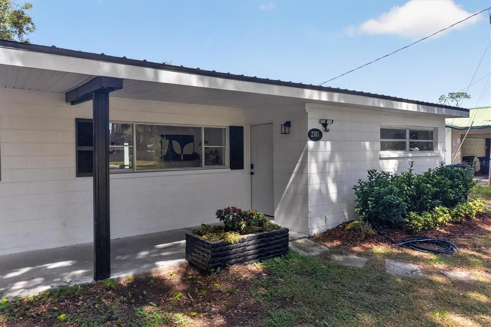 Single Family Residence at 2305 NEW JERSEY RD, LAKELAND, photo 3 of 51