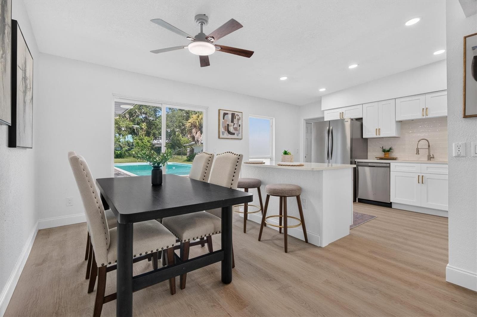 Single Family Residence at 2305 NEW JERSEY RD, LAKELAND, photo 11 of 51