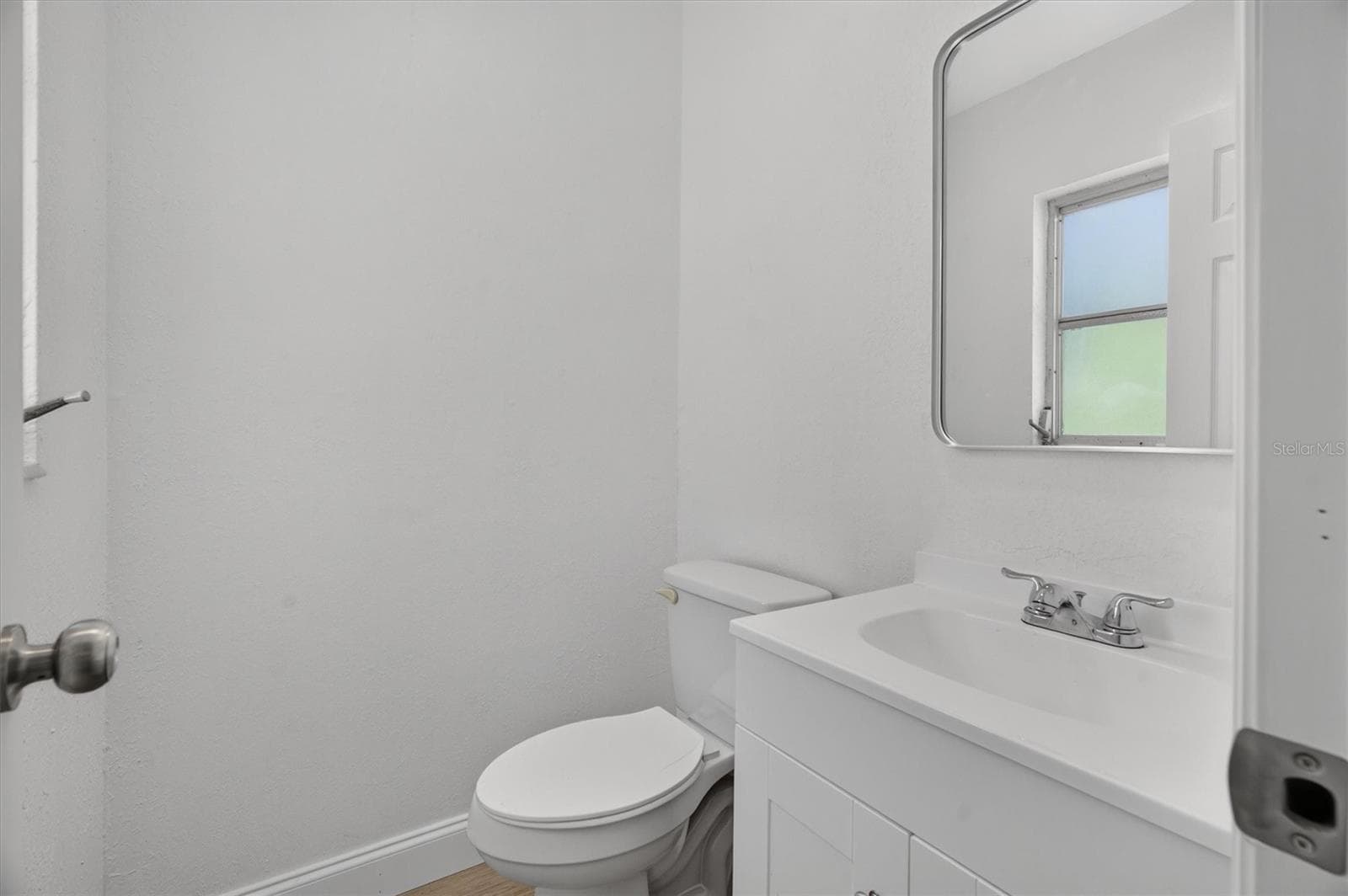 Single Family Residence at 2305 NEW JERSEY RD, LAKELAND, photo 30 of 51