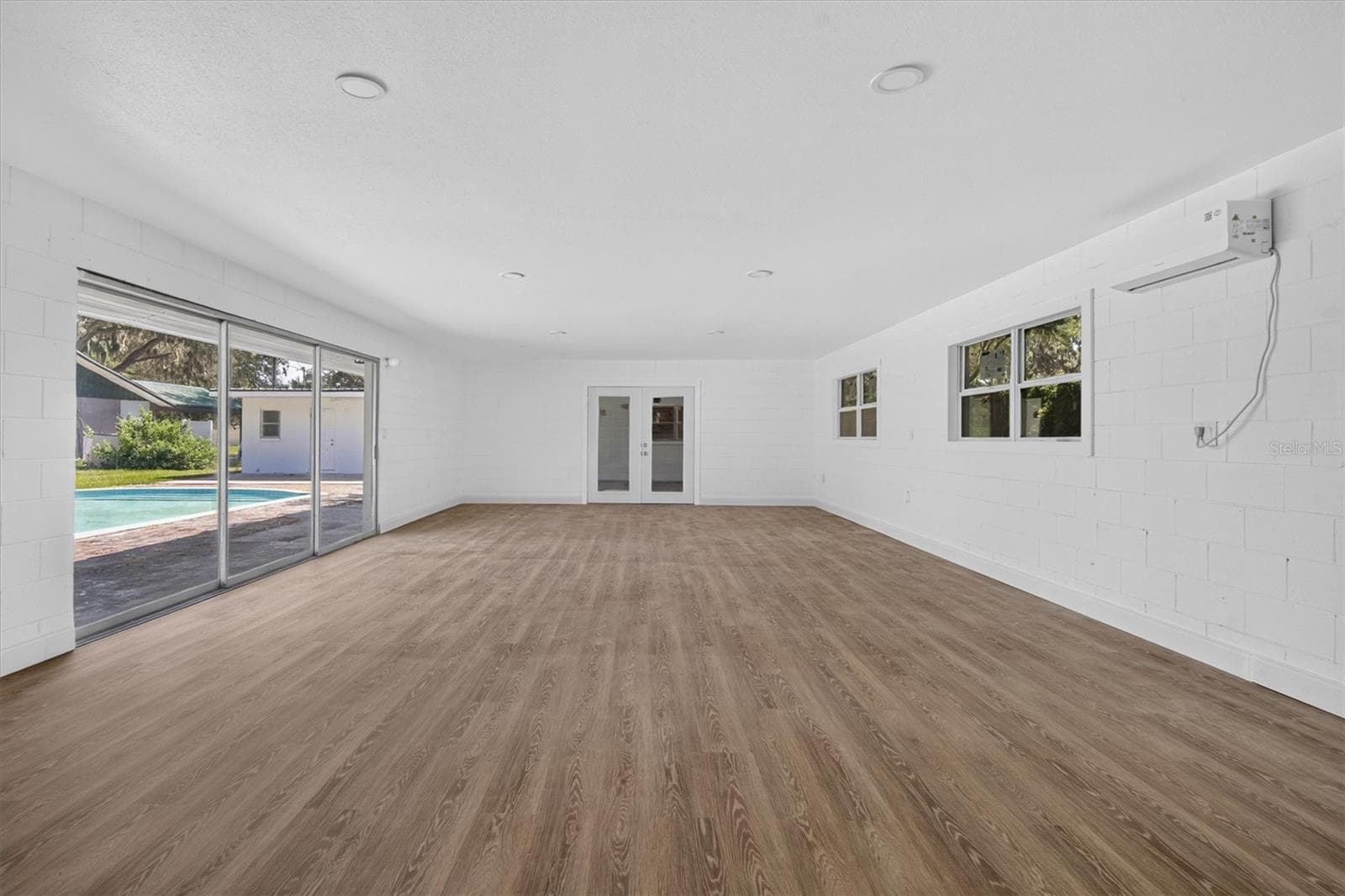 Single Family Residence at 2305 NEW JERSEY RD, LAKELAND, photo 33 of 51