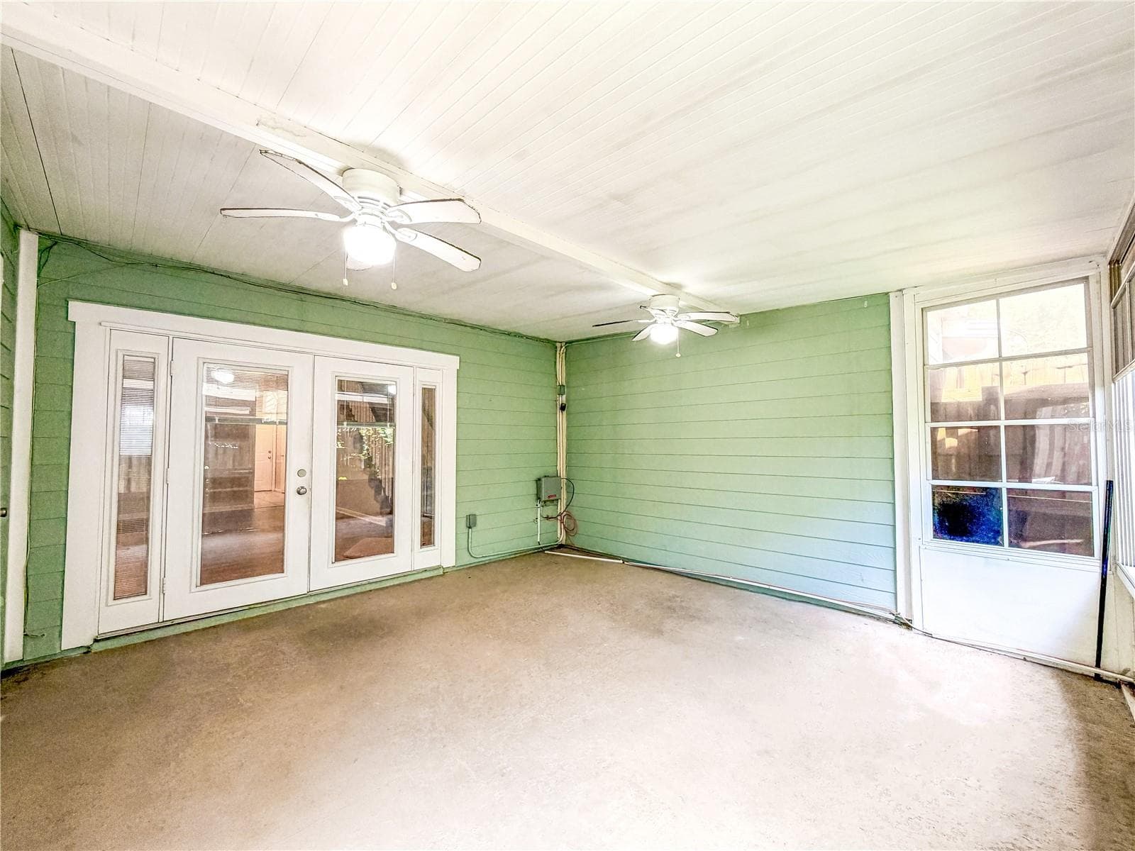 Patio - 1844 MILL RUN CIR, TAMPA