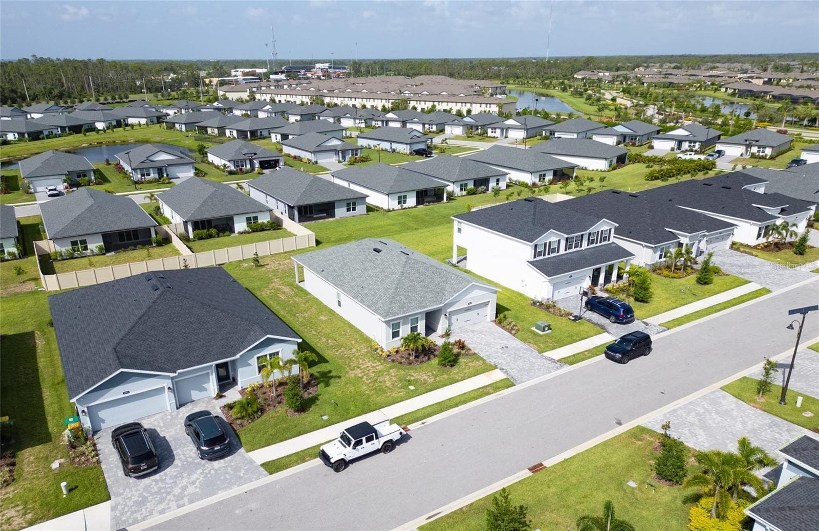 Single Family Residence at 16873 CASTORO DR, PORT CHARLOTTE, photo 5 of 42