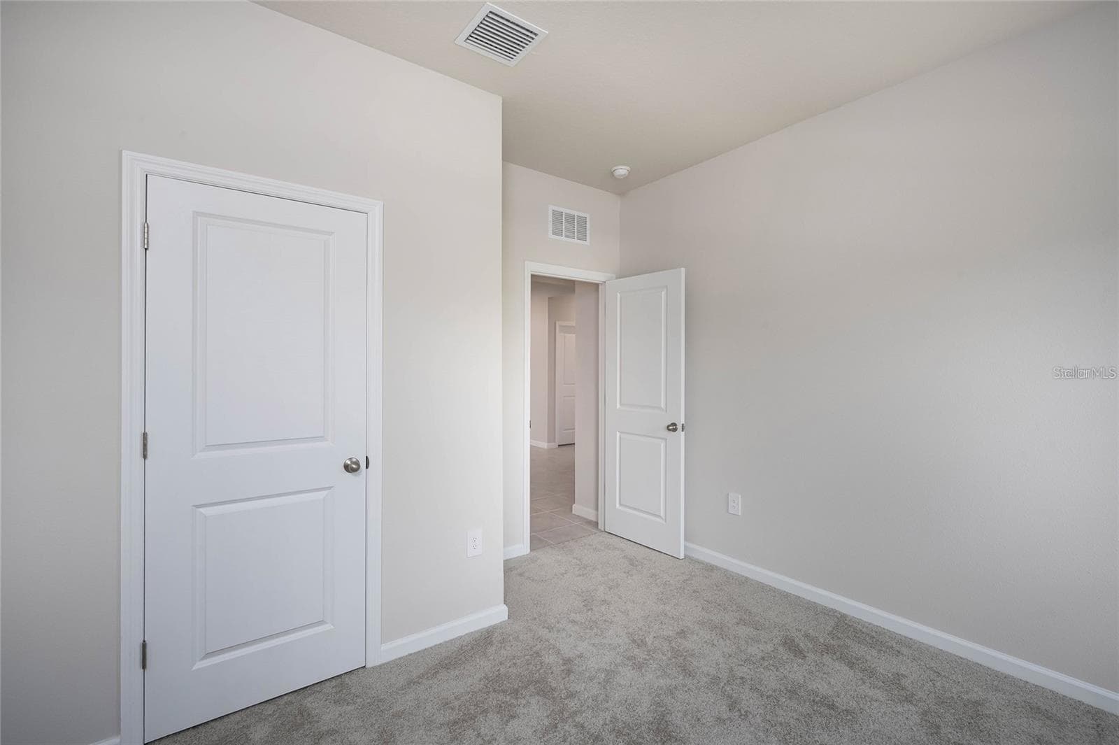 Single Family Residence at 16873 CASTORO DR, PORT CHARLOTTE, photo 9 of 42