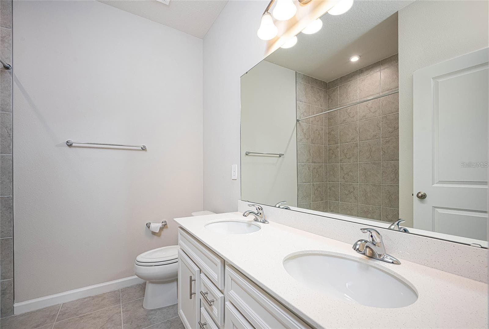 Single Family Residence at 16873 CASTORO DR, PORT CHARLOTTE, photo 10 of 42