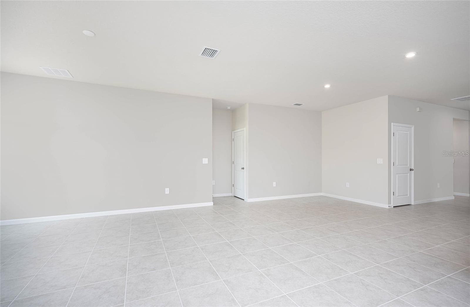 Single Family Residence at 16873 CASTORO DR, PORT CHARLOTTE, photo 28 of 42