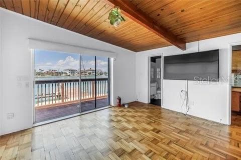 Single Family Residence at 31 DOLPHIN DR, TREASURE ISLAND, photo 14 of 39
