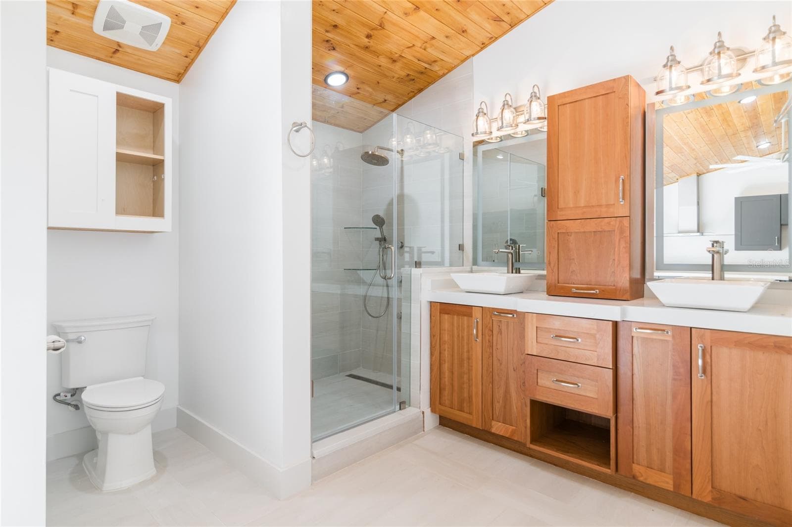 Bathroom - 6757 AMANDA VISTA CIR, LAND O LAKES