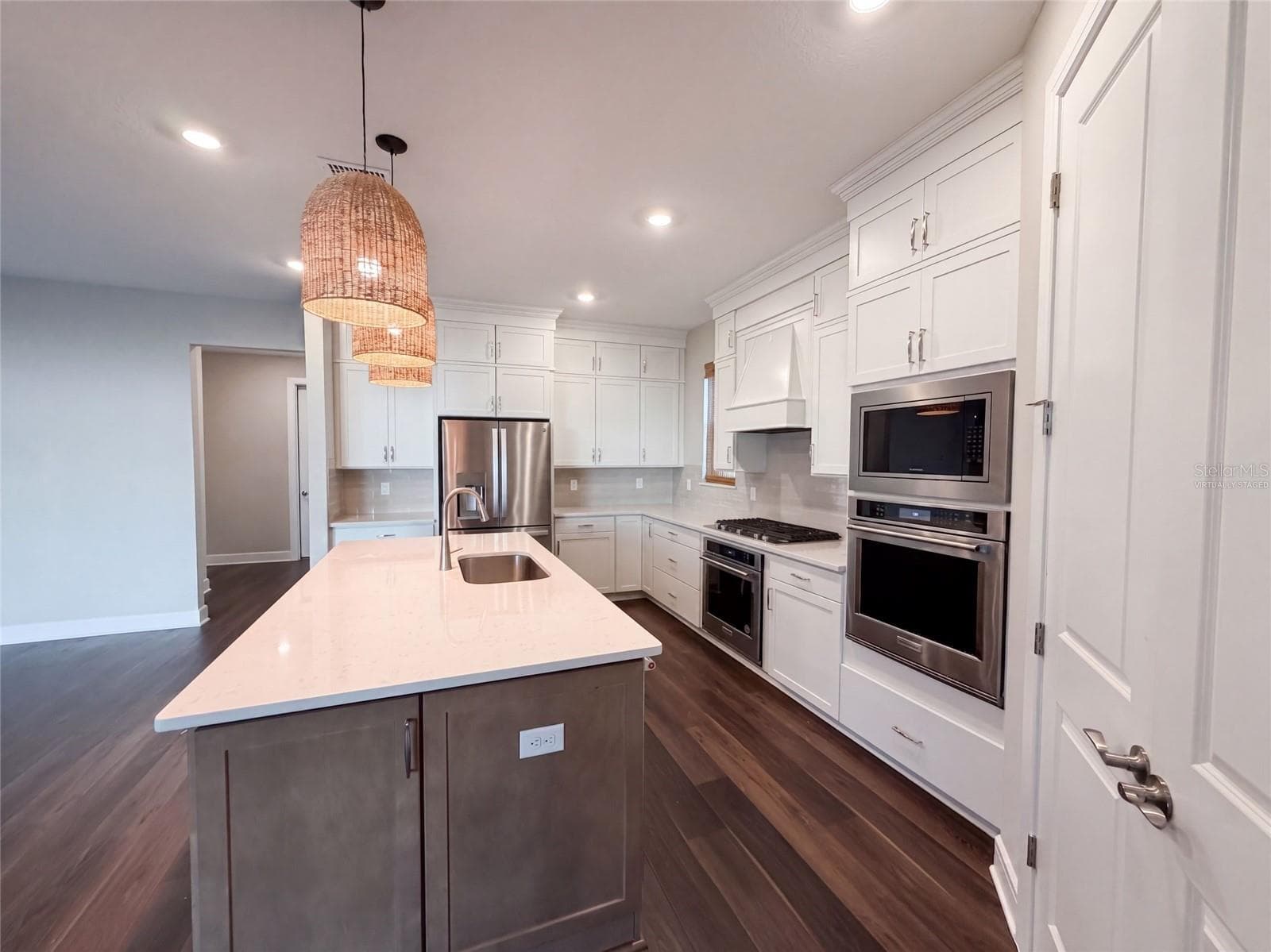 Virtually Staged - 15173 WILLOW RIDGE DR, MONTVERDE