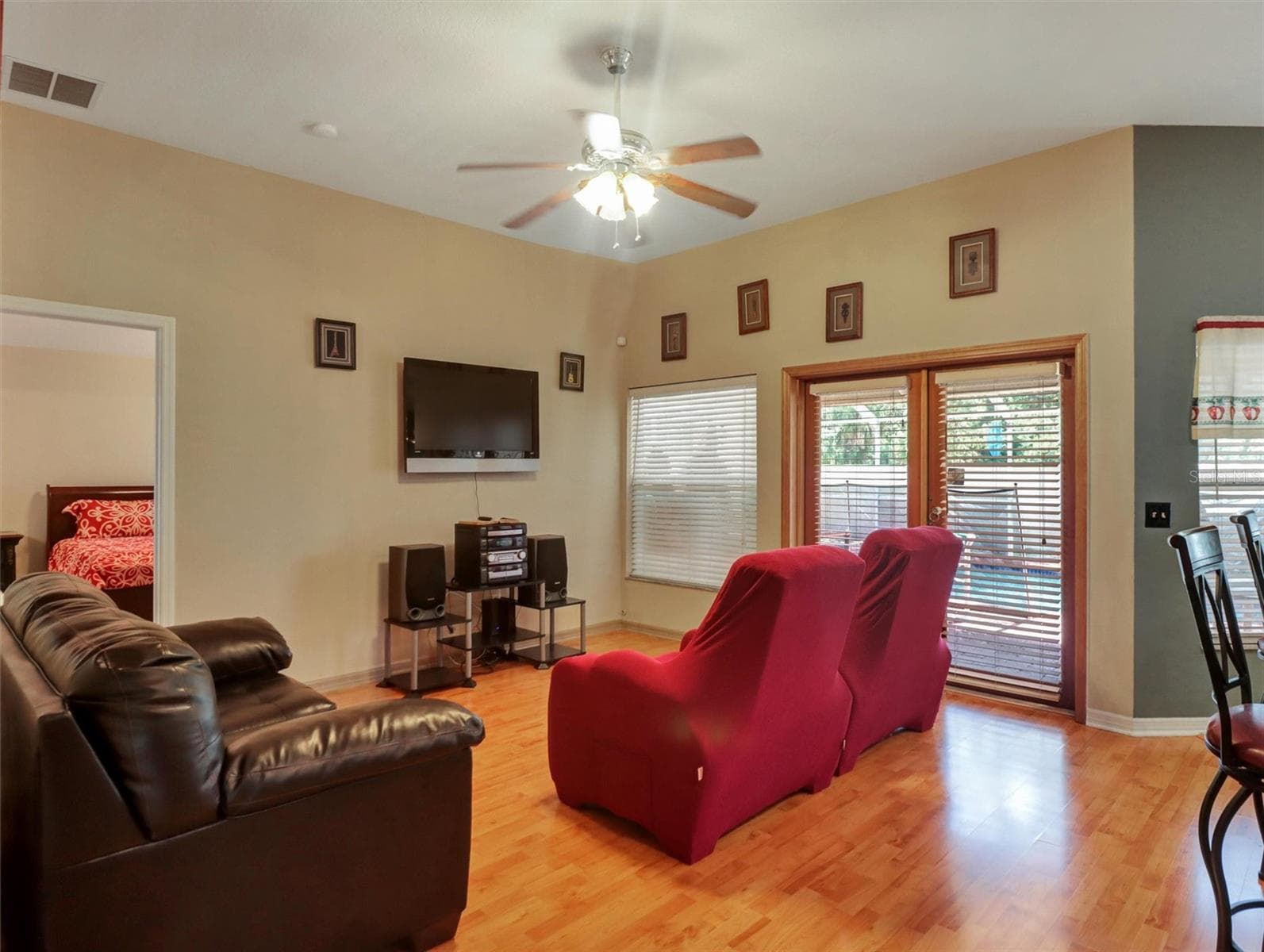 Den - 7515 TERRACE RIVER DR, TEMPLE TERRACE