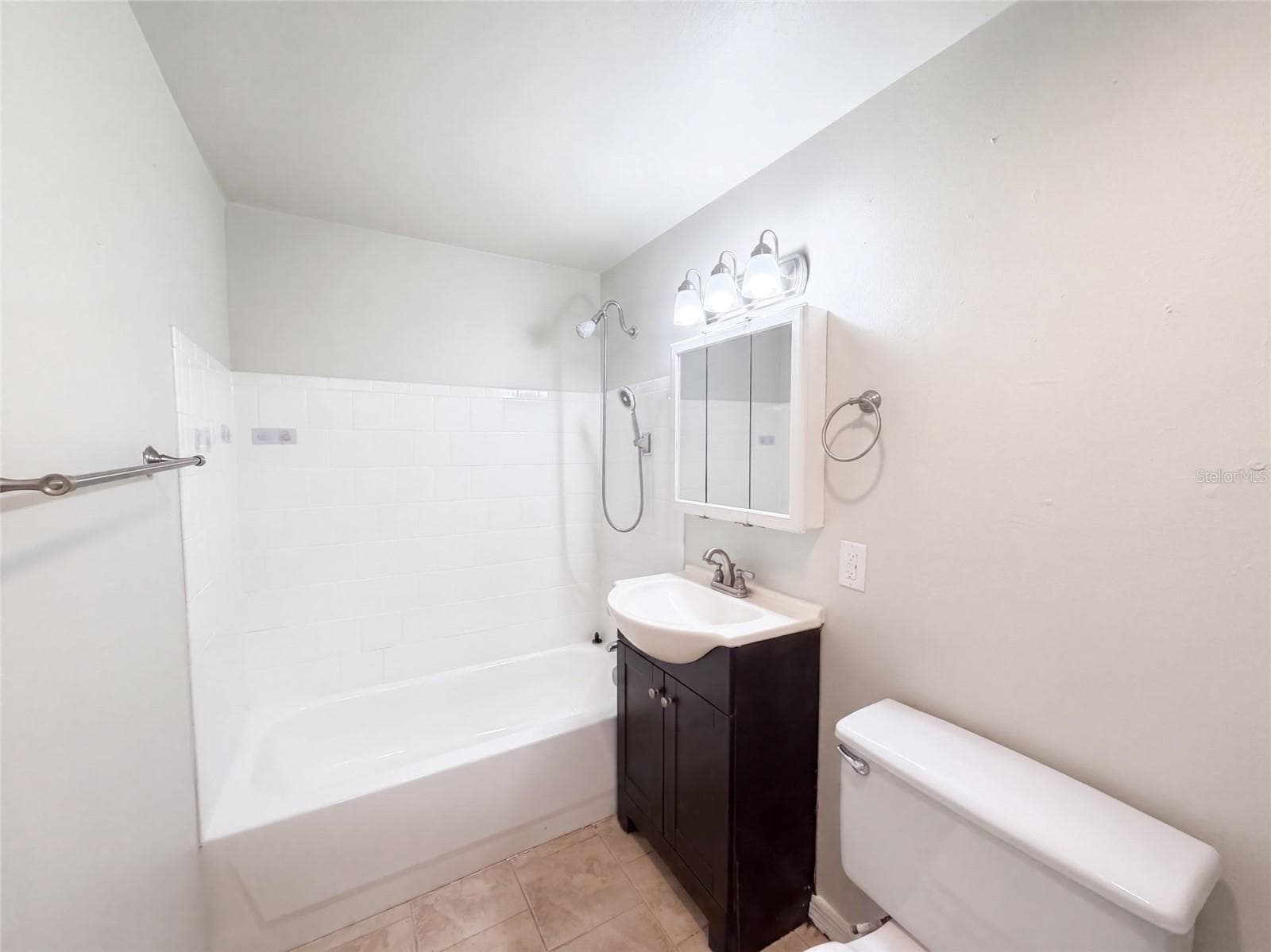 Single Family Residence at 2213 BOUYER ST, LAKE WALES, photo 5 of 16