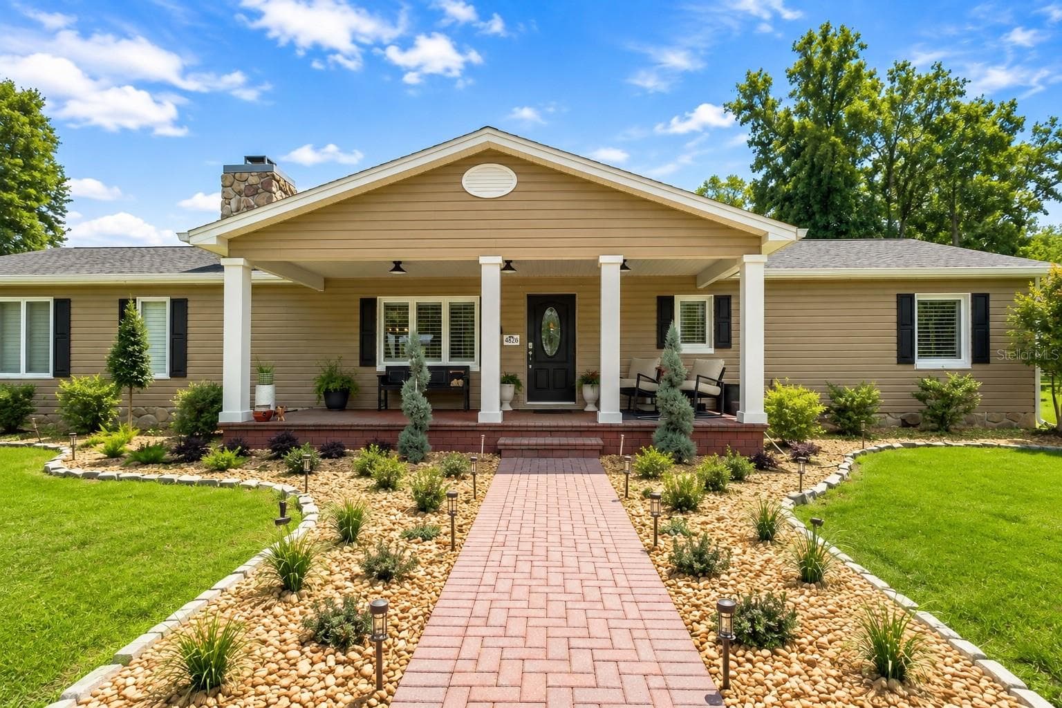 Front entry - 23458 CROOM RD, BROOKSVILLE