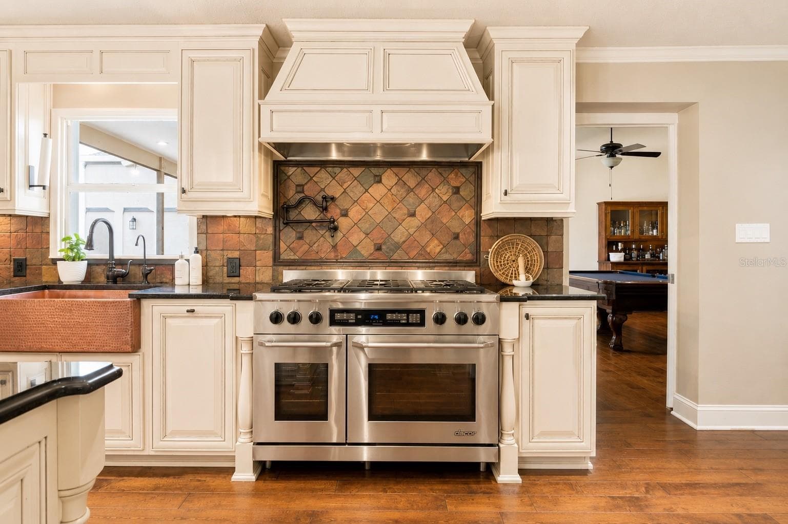 Kitchen - 23458 CROOM RD, BROOKSVILLE