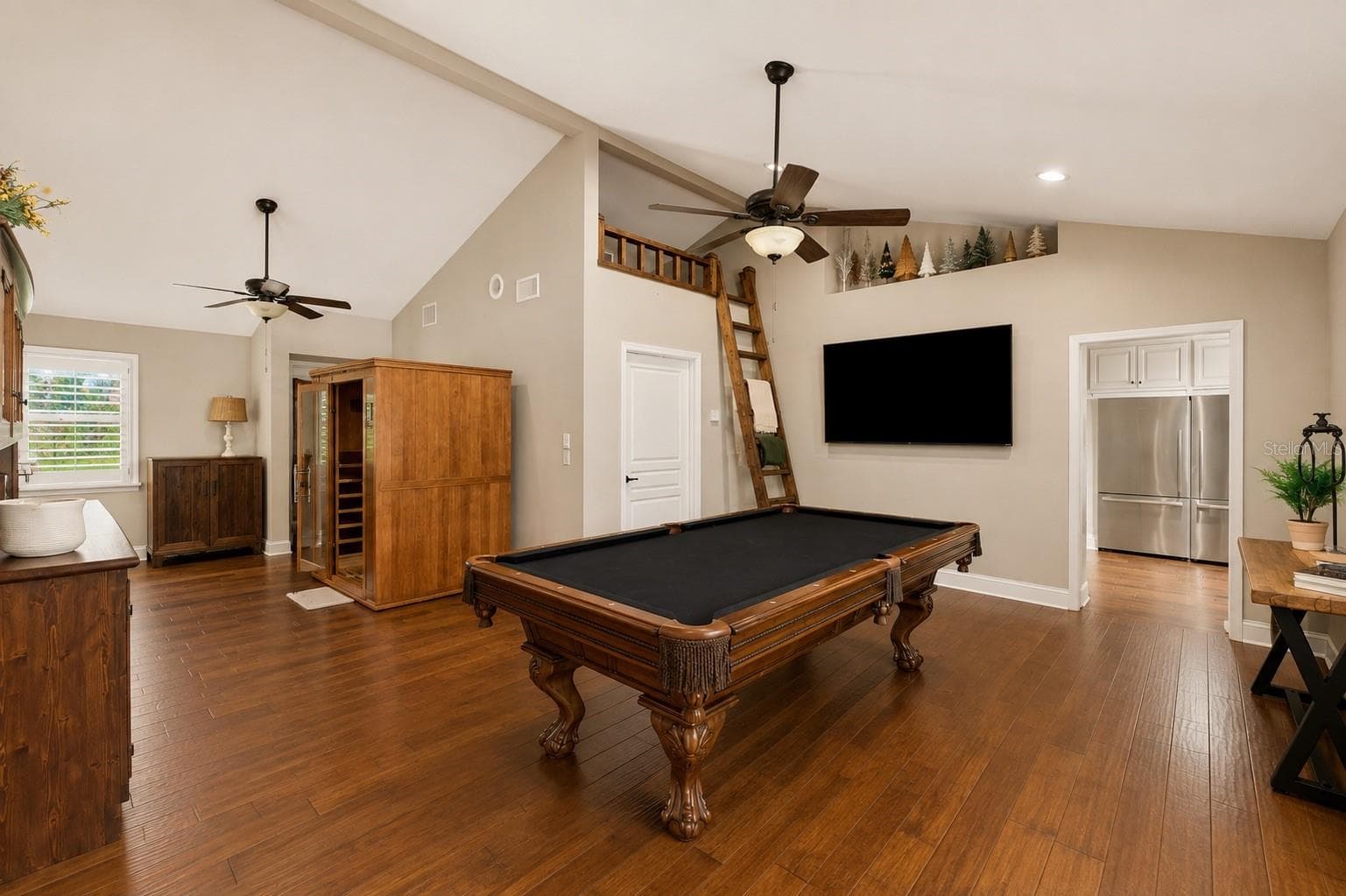Game room - 23458 CROOM RD, BROOKSVILLE