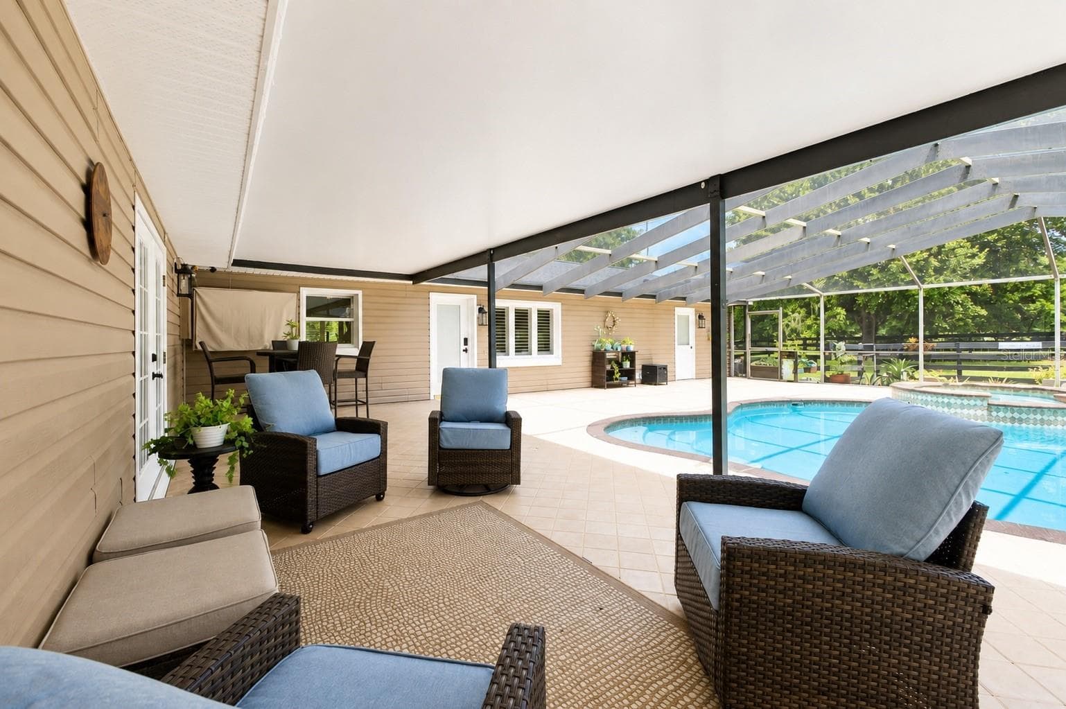 Screen enclosed Lanai - 23458 CROOM RD, BROOKSVILLE