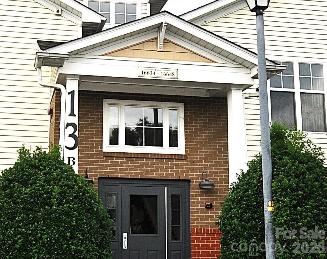 Condominium at 16648 E Amberside Road, Cornelius, photo 3 of 40