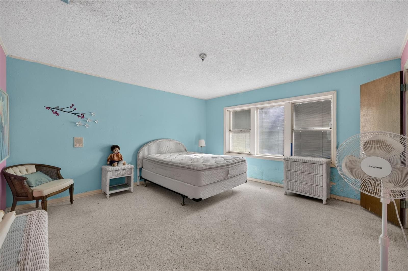 BEDROOM 2 -SECONDARY PRIMARY 1ST FLOOR WITH EN SUITE - 3513 MARWOOD DR, ORLANDO