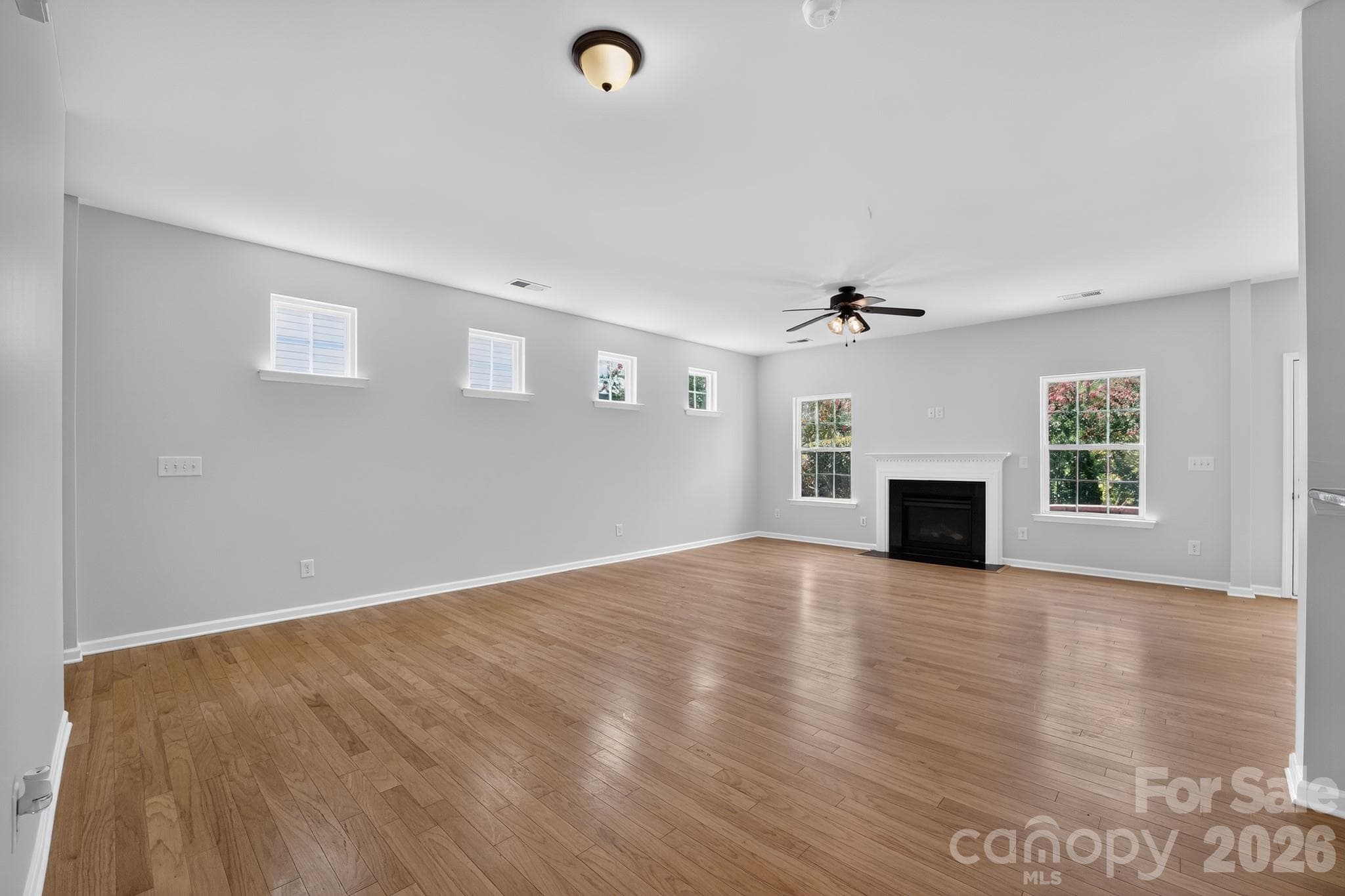Single Family Residence at 78199 Rillstone Drive, Lancaster, photo 6 of 21