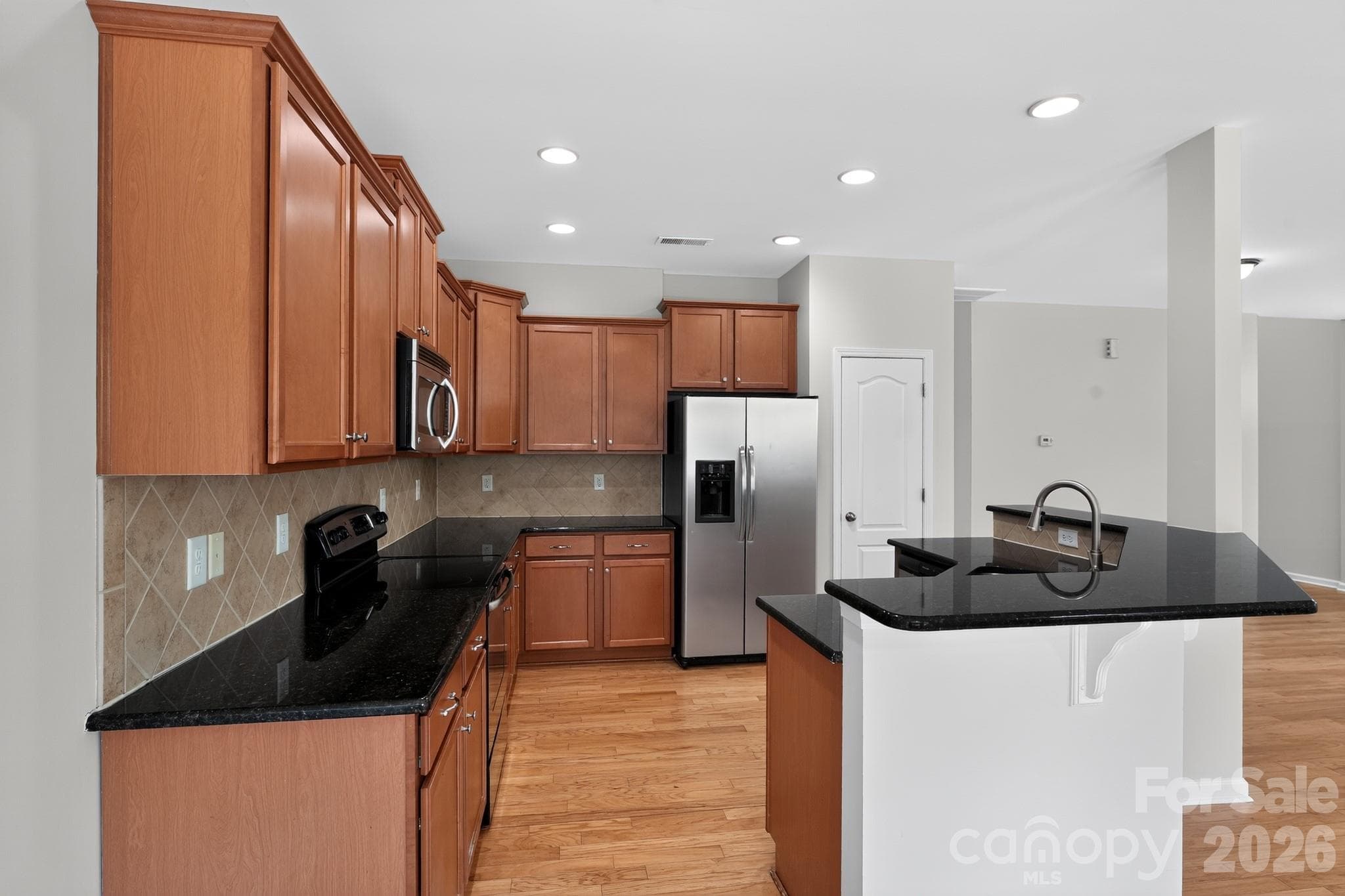 Single Family Residence at 78199 Rillstone Drive, Lancaster, photo 9 of 21