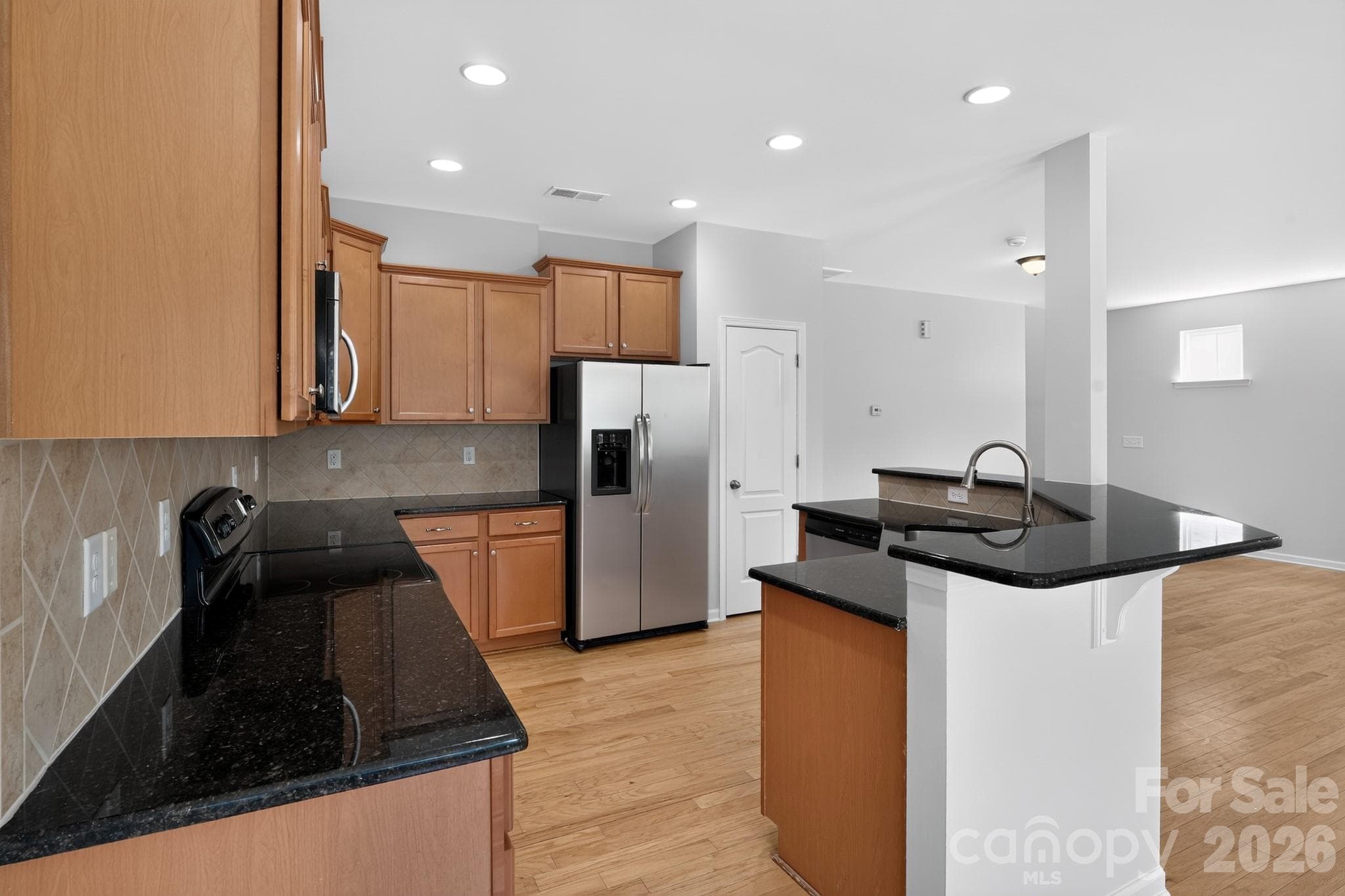 Single Family Residence at 78199 Rillstone Drive, Lancaster, photo 10 of 21