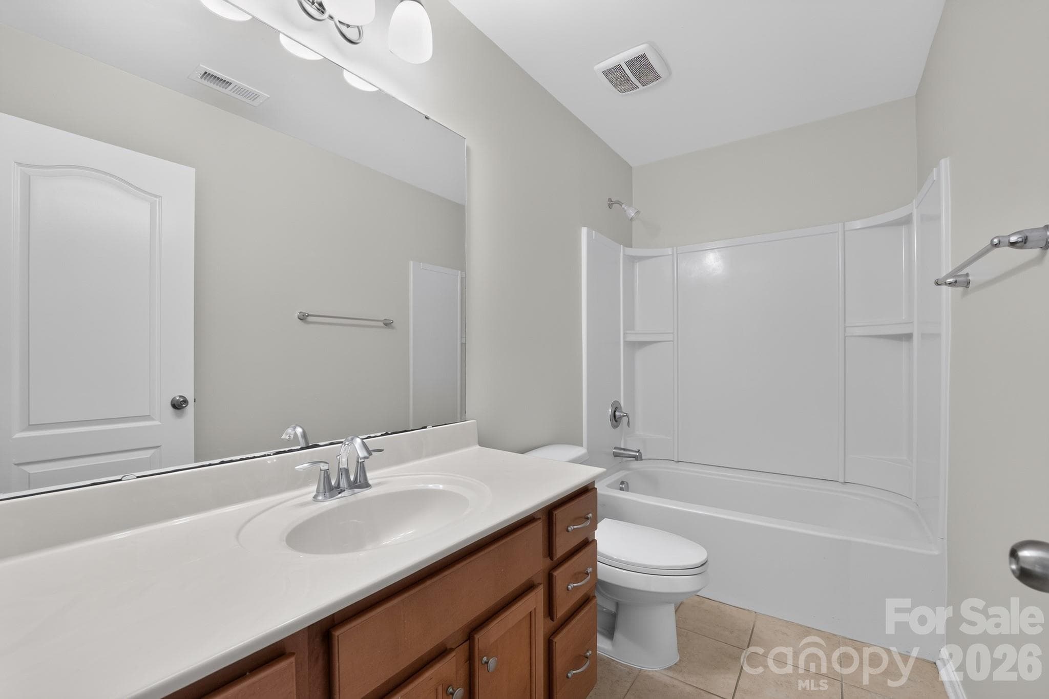 Single Family Residence at 78199 Rillstone Drive, Lancaster, photo 15 of 21